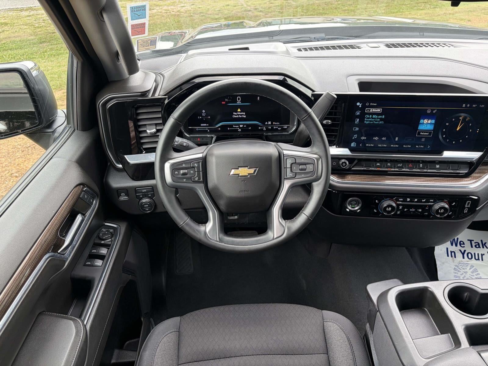 2024 Chevrolet Silverado 1500 LT (2FL)