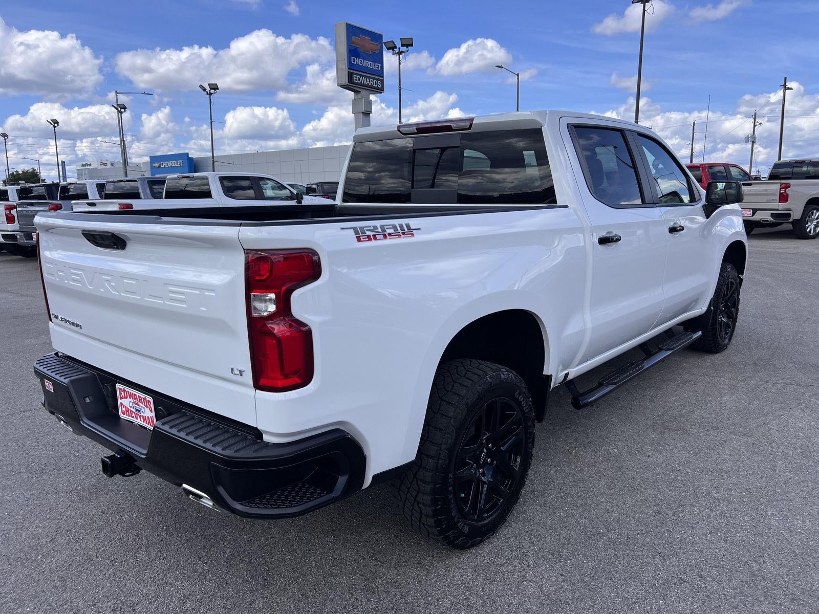 2024 Chevrolet Silverado 1500 LT Trail Boss