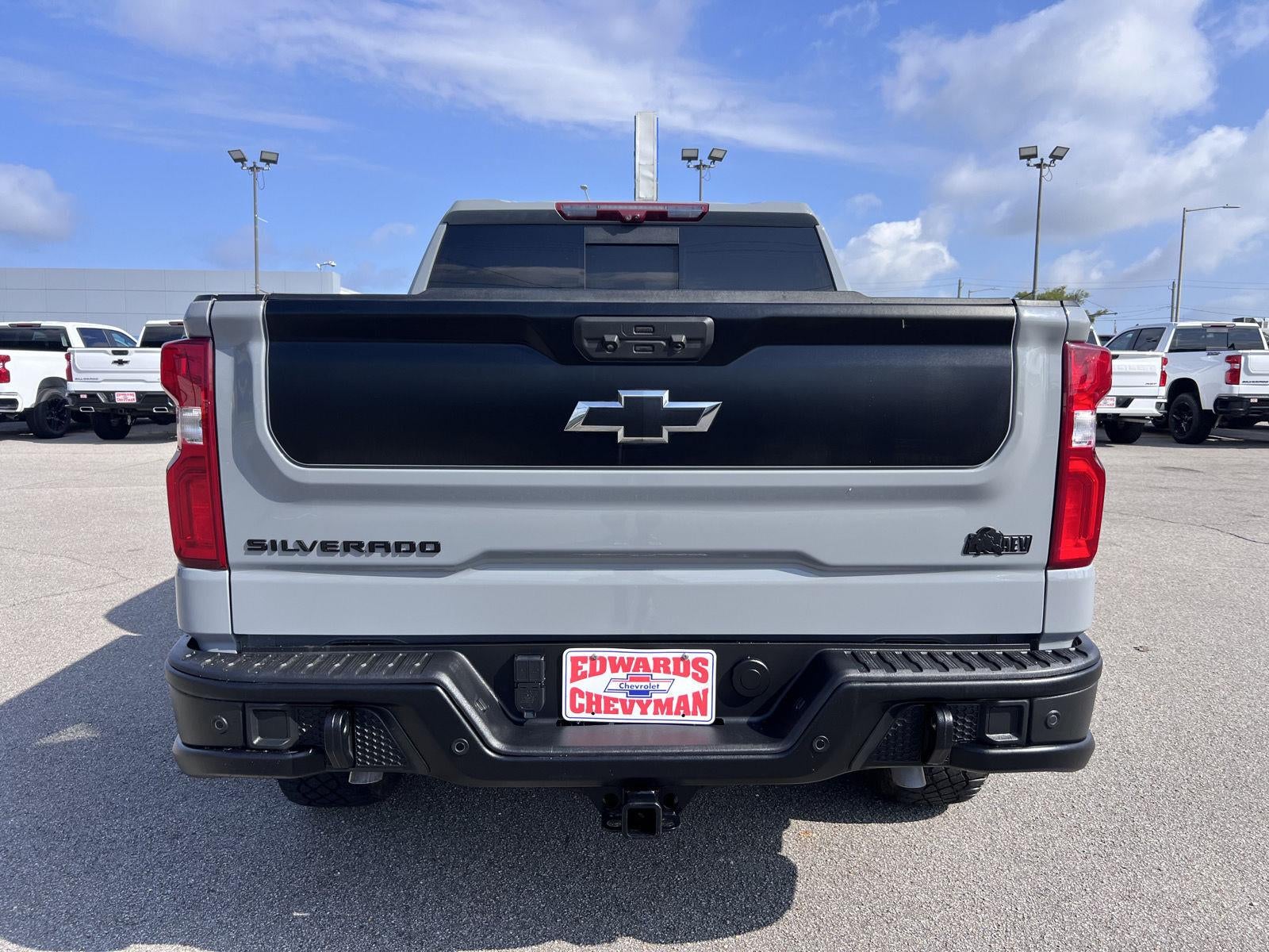 2024 Chevrolet Silverado 1500 ZR2