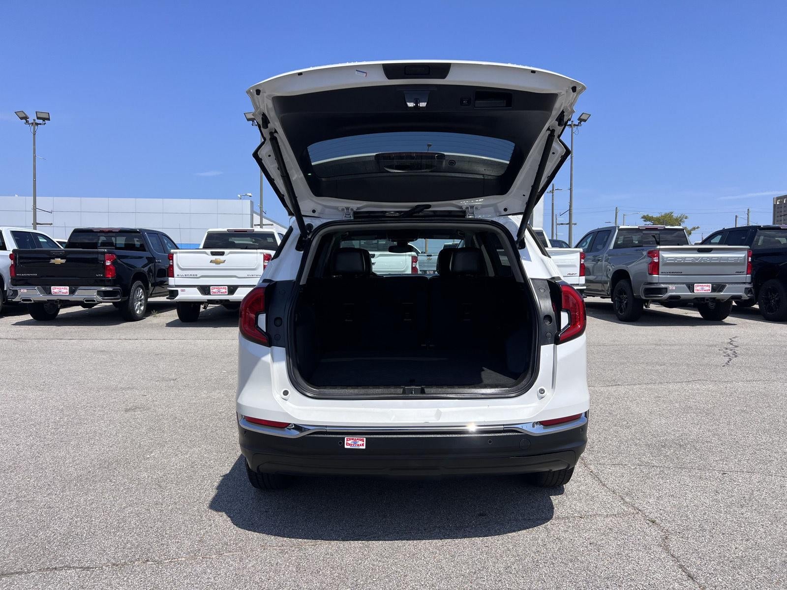 2022 GMC Terrain SLT