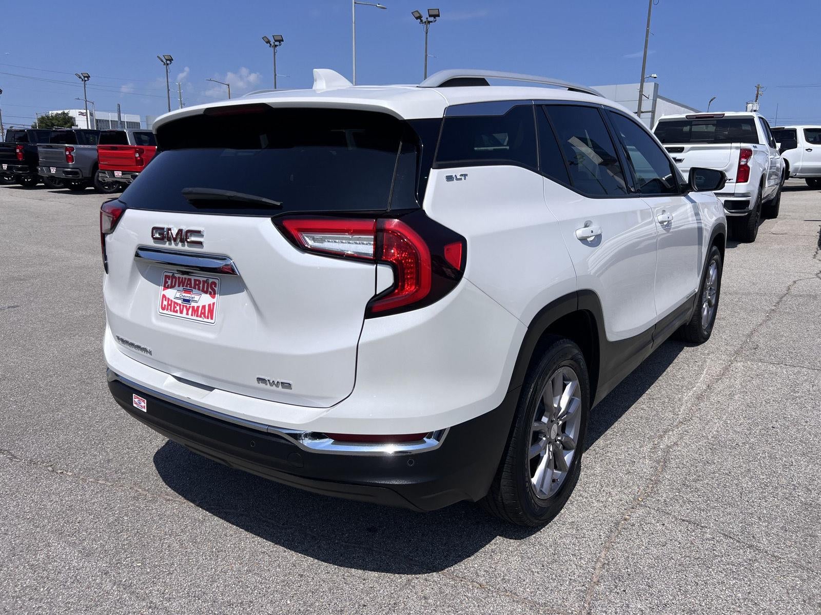 2022 GMC Terrain SLT