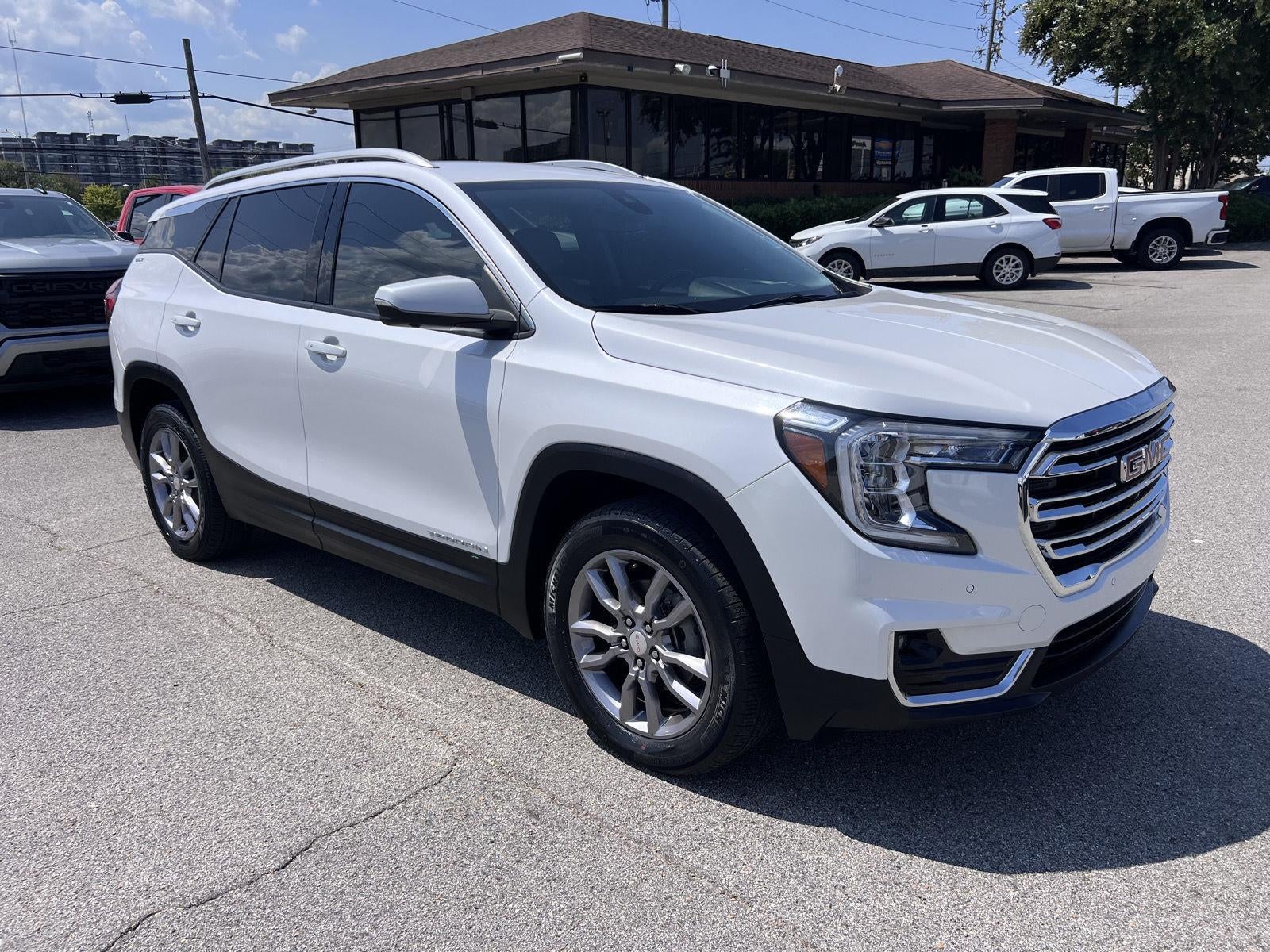 2022 GMC Terrain SLT