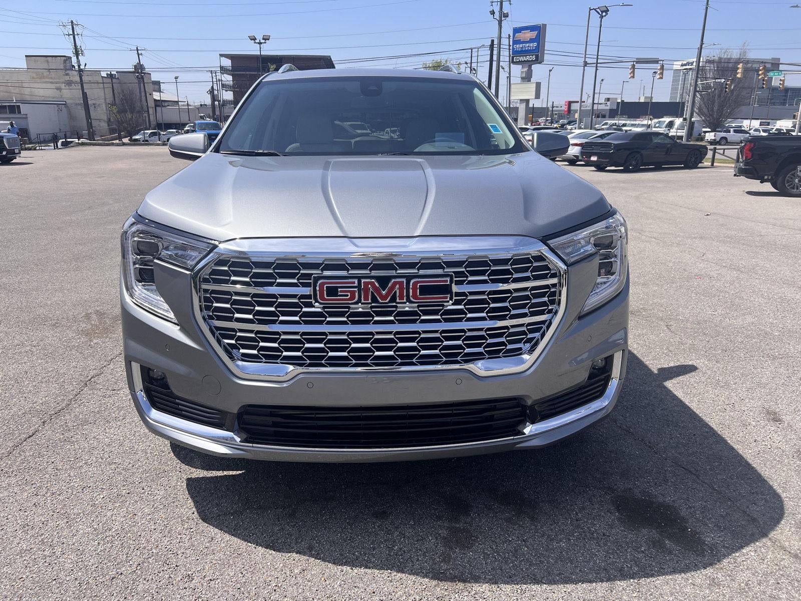 2023 GMC Terrain Denali