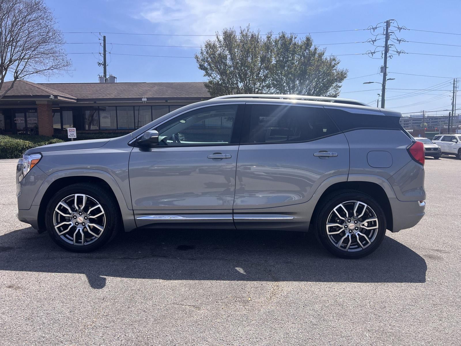 2023 GMC Terrain Denali