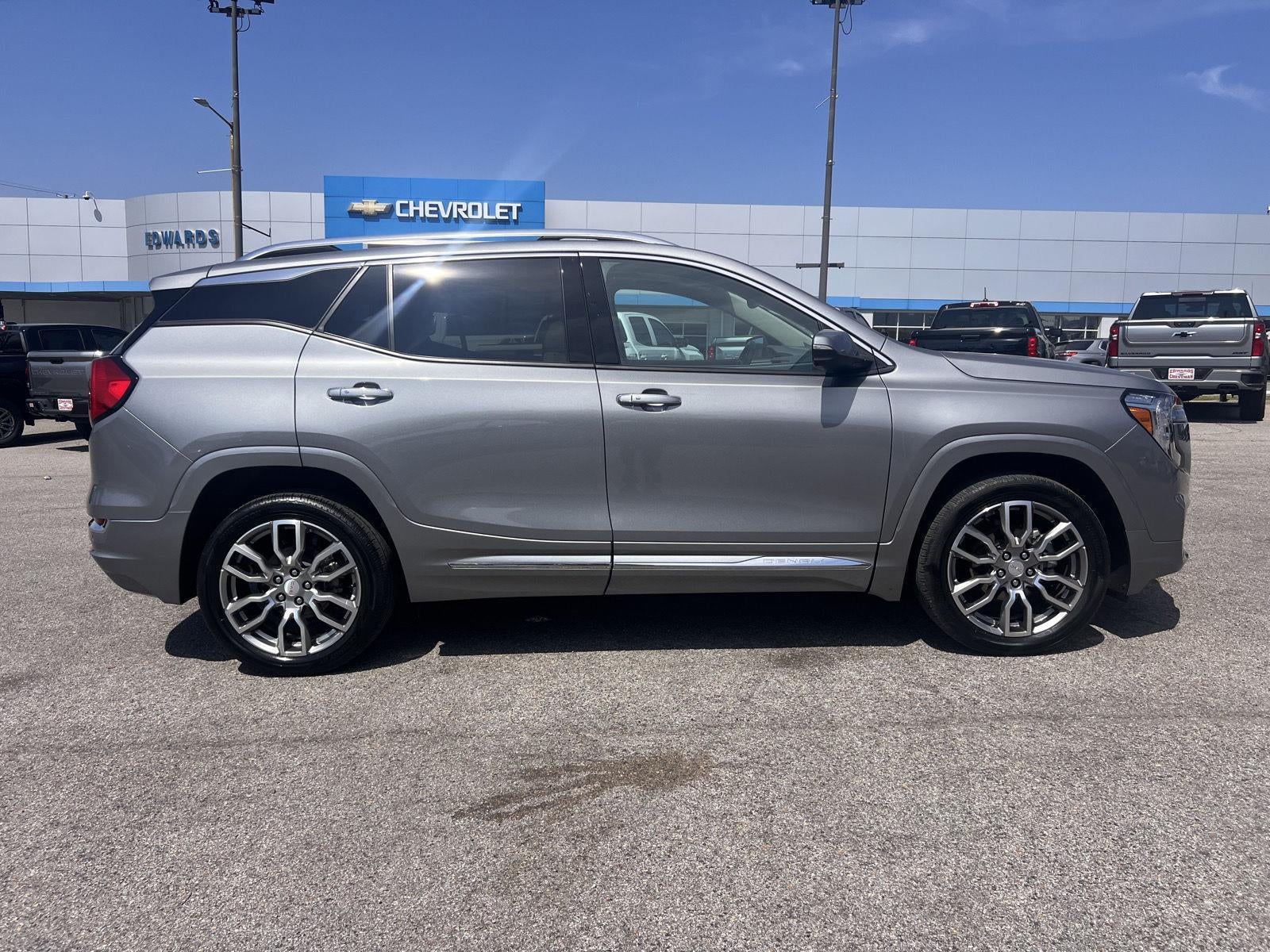 2023 GMC Terrain Denali
