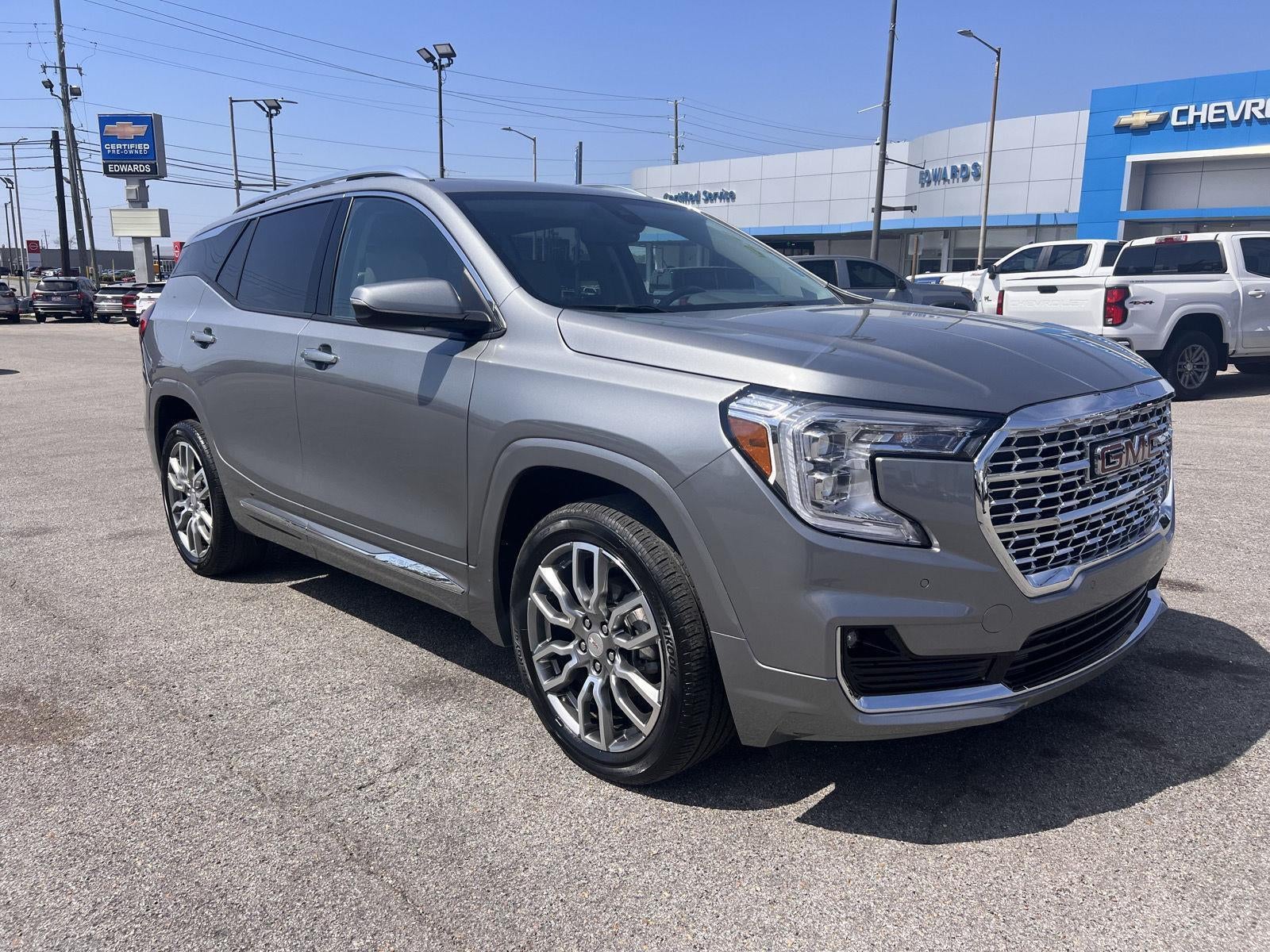 2023 GMC Terrain Denali
