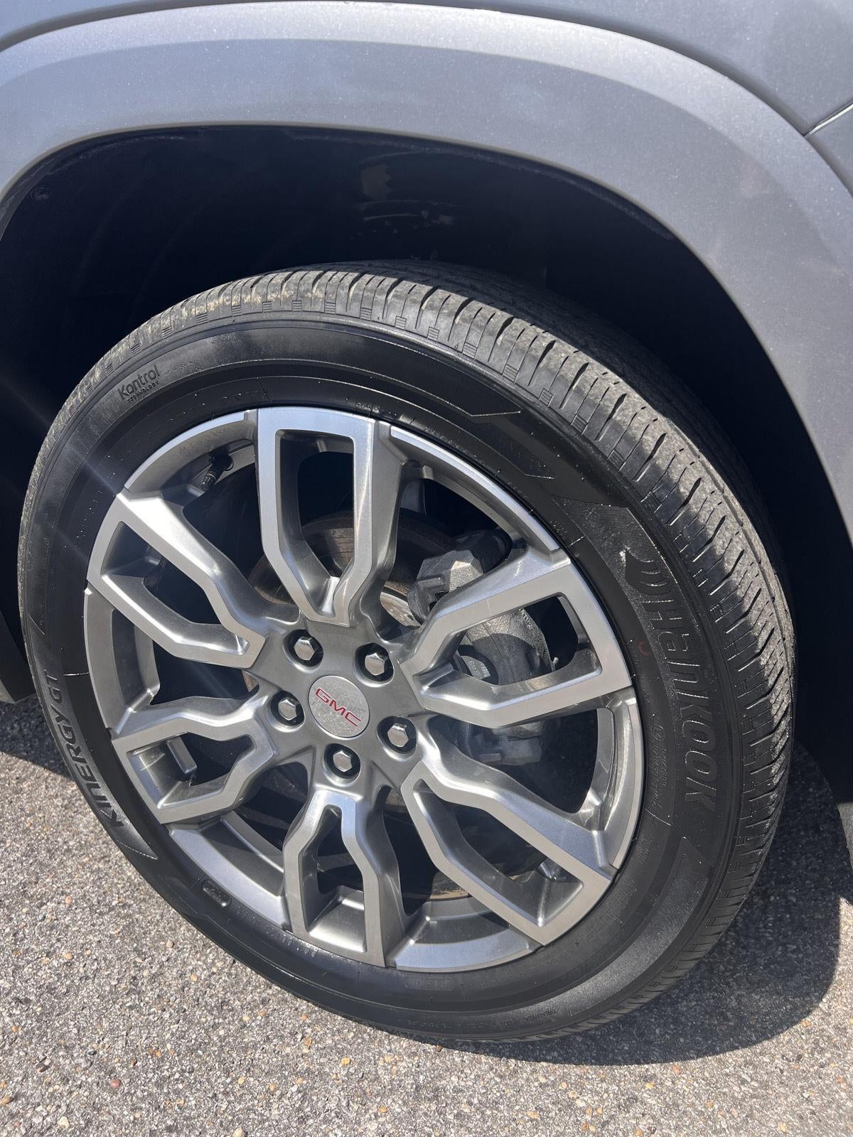 2023 GMC Terrain Denali