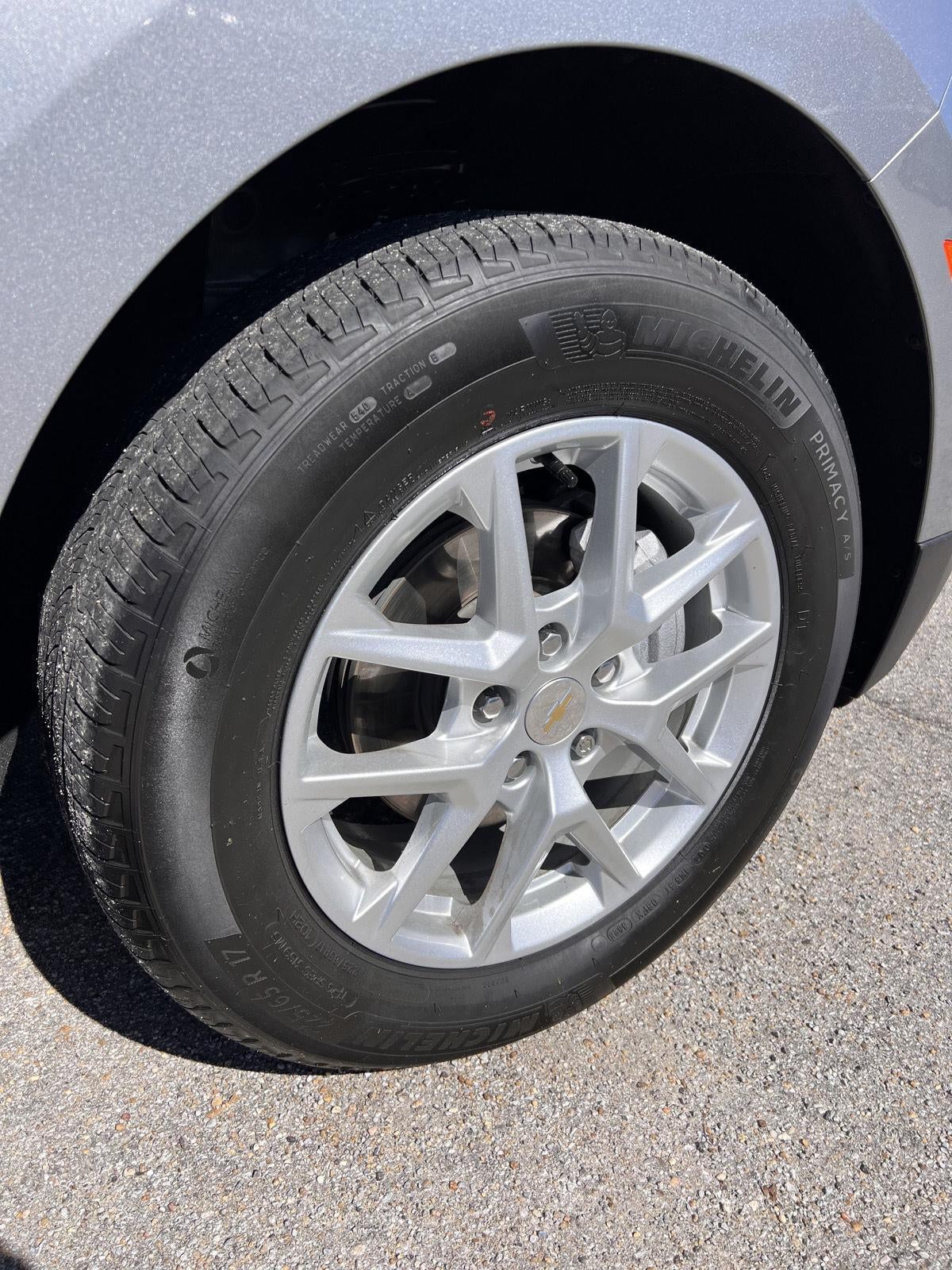 2024 Chevrolet Equinox LS