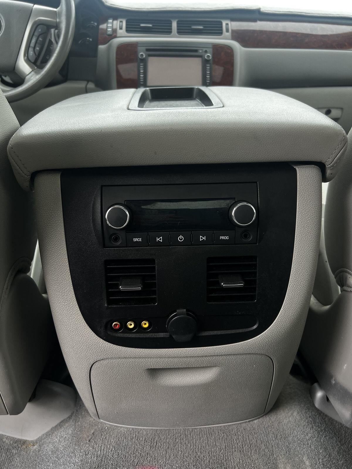 2013 Chevrolet Avalanche LTZ
