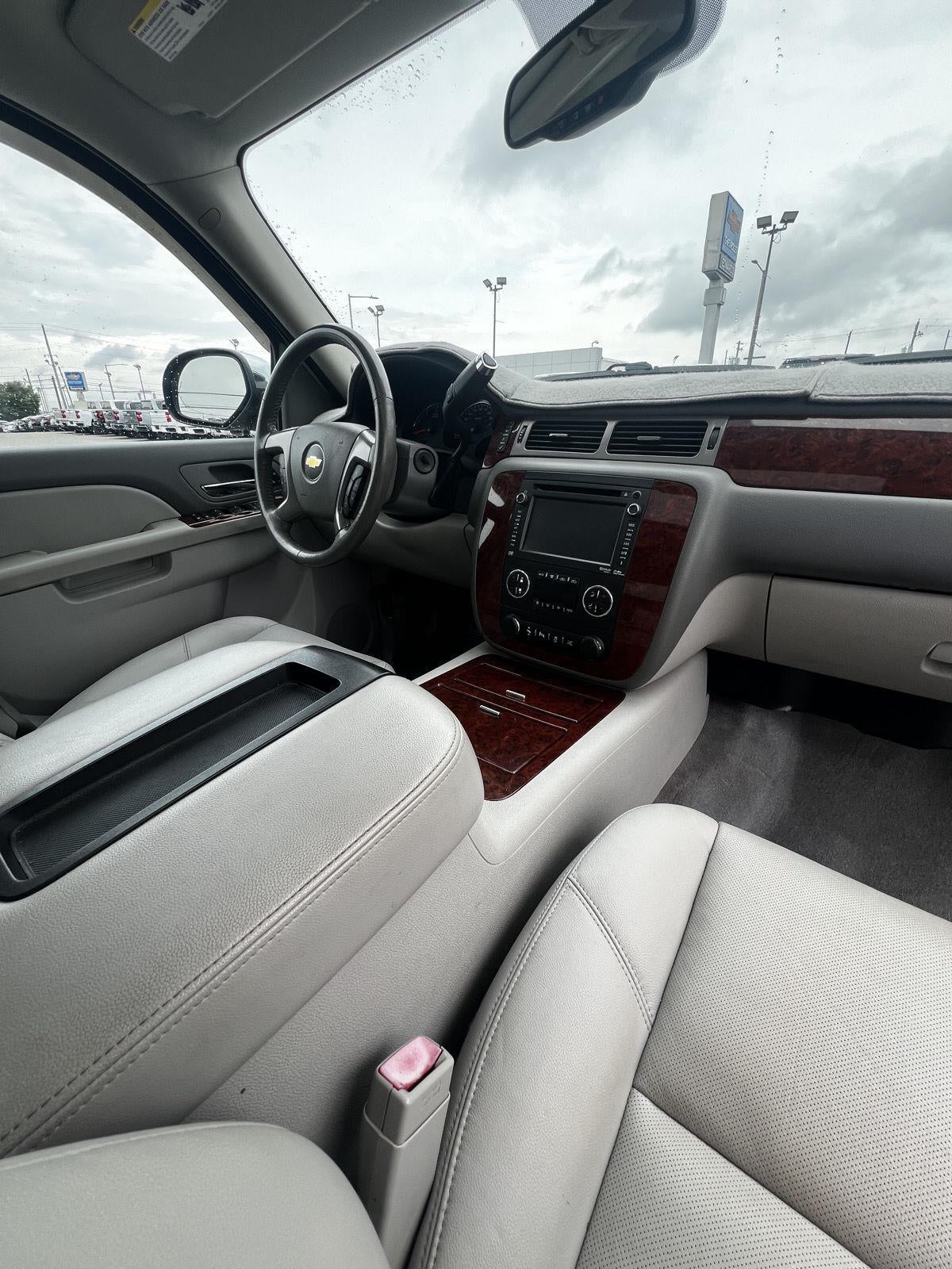 2013 Chevrolet Avalanche LTZ