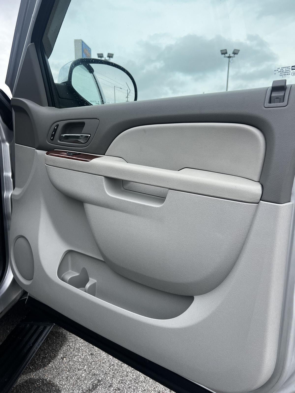 2013 Chevrolet Avalanche LTZ