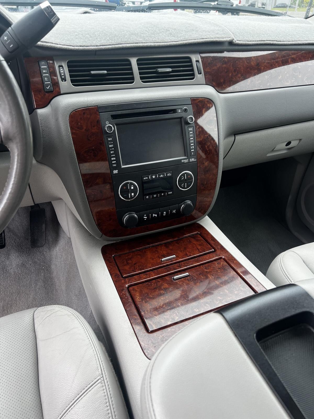 2013 Chevrolet Avalanche LTZ