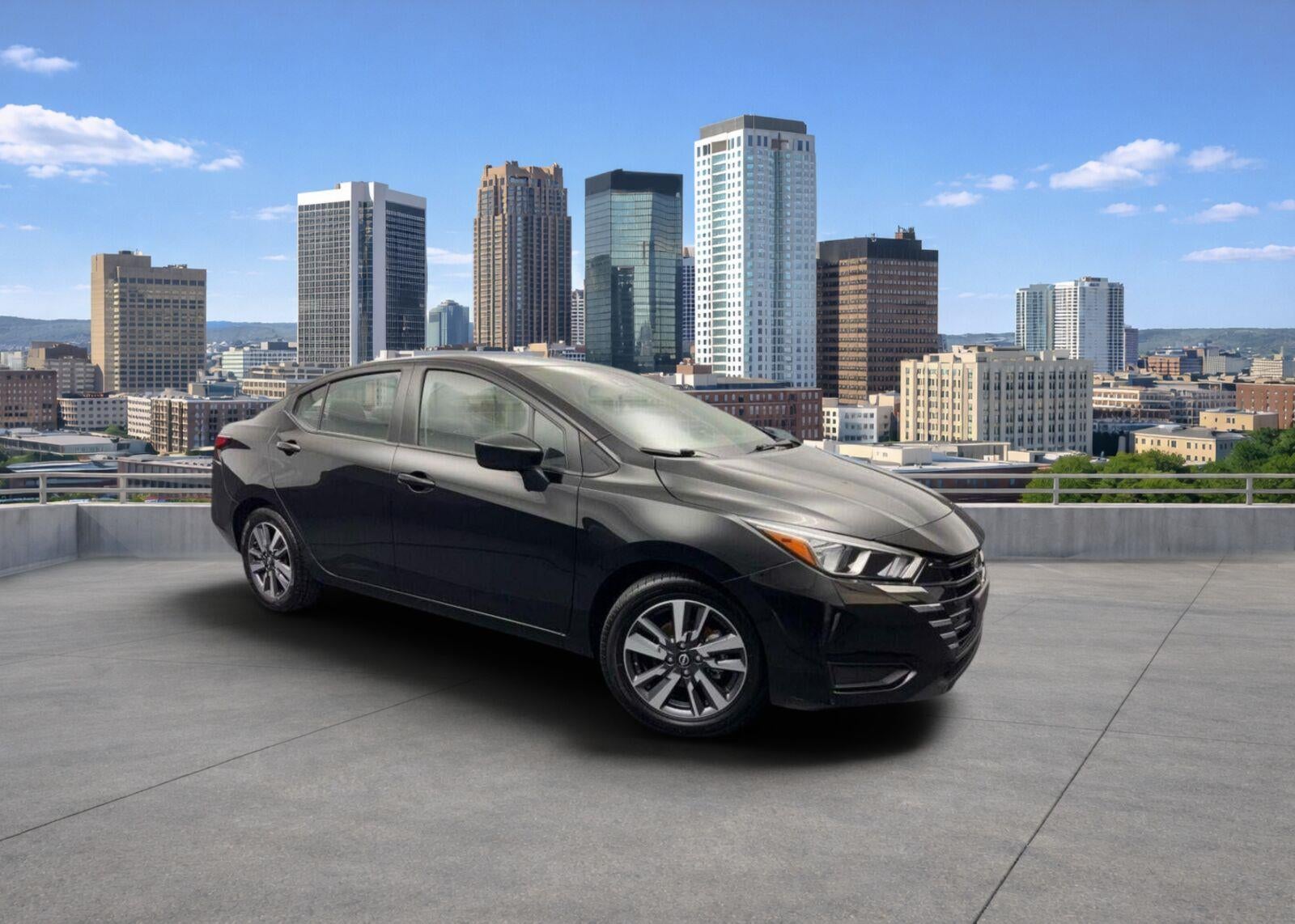 2023 Nissan Versa SV
