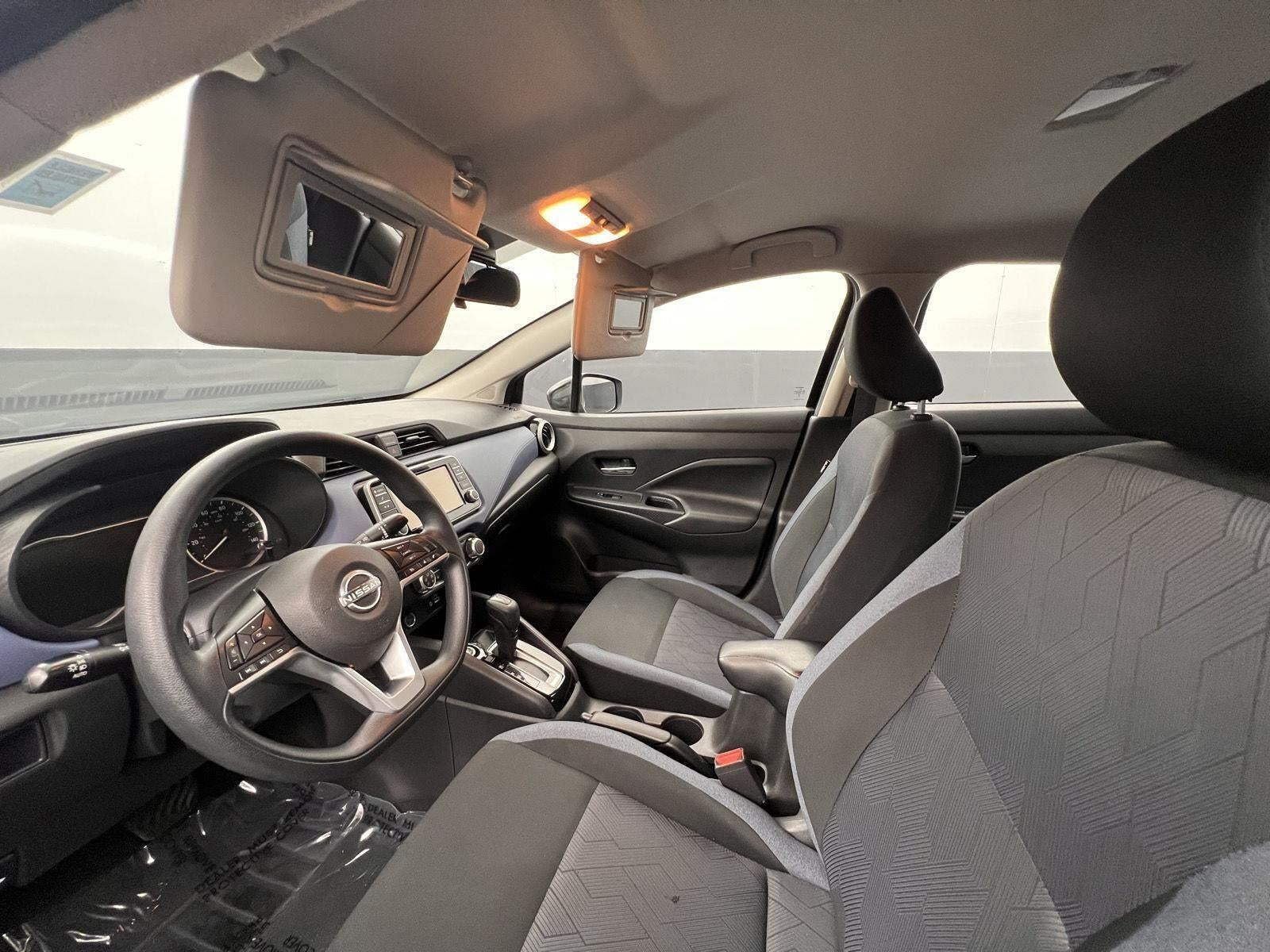 2023 Nissan Versa SV
