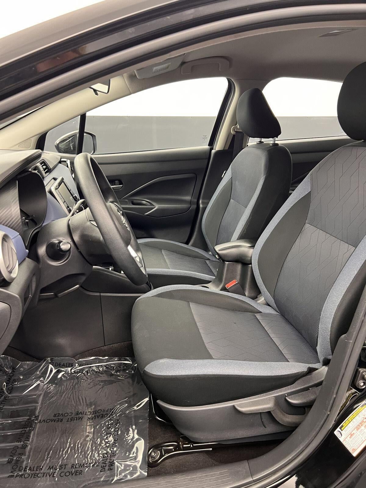 2023 Nissan Versa SV