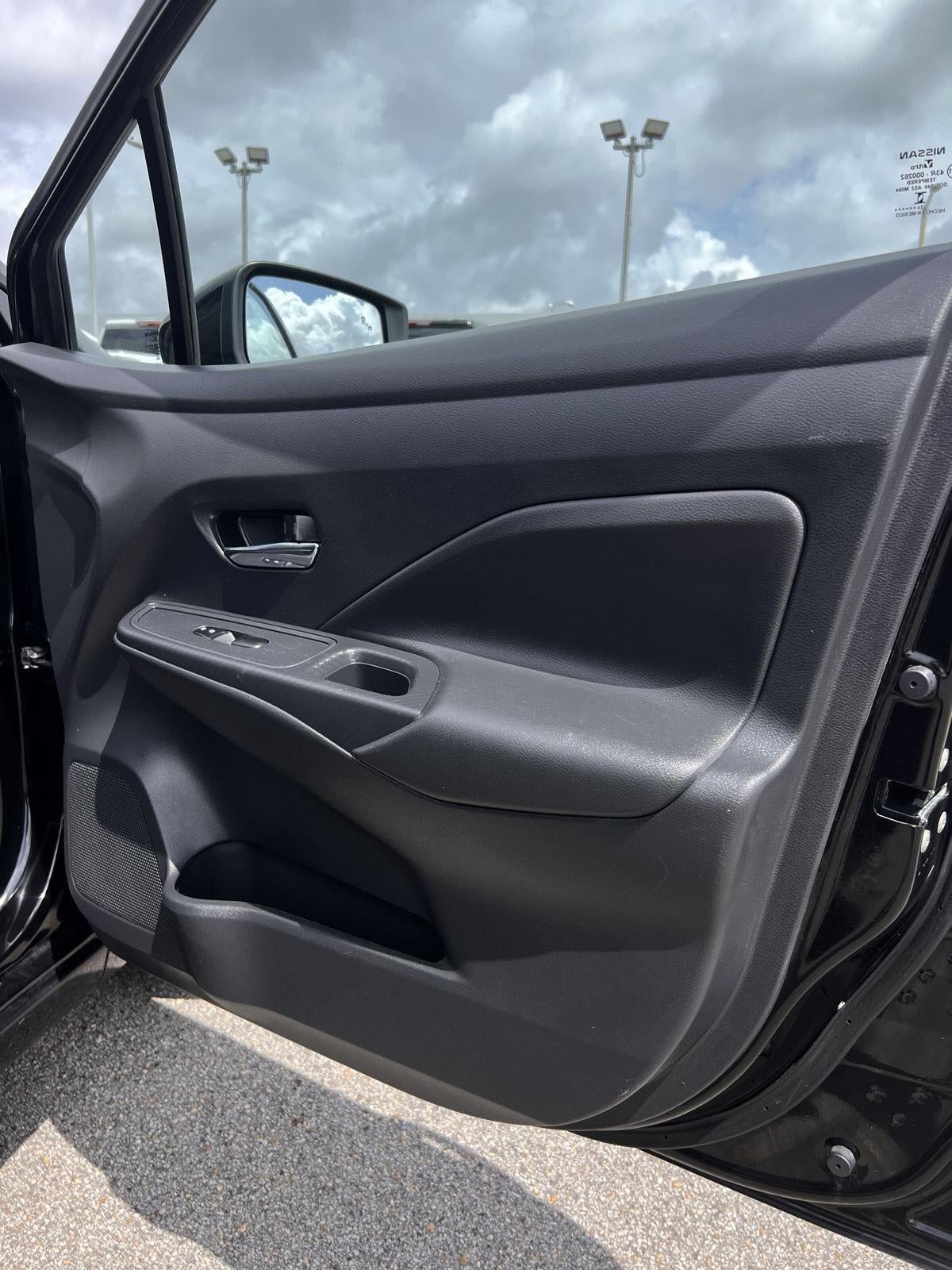 2024 Nissan Versa SV