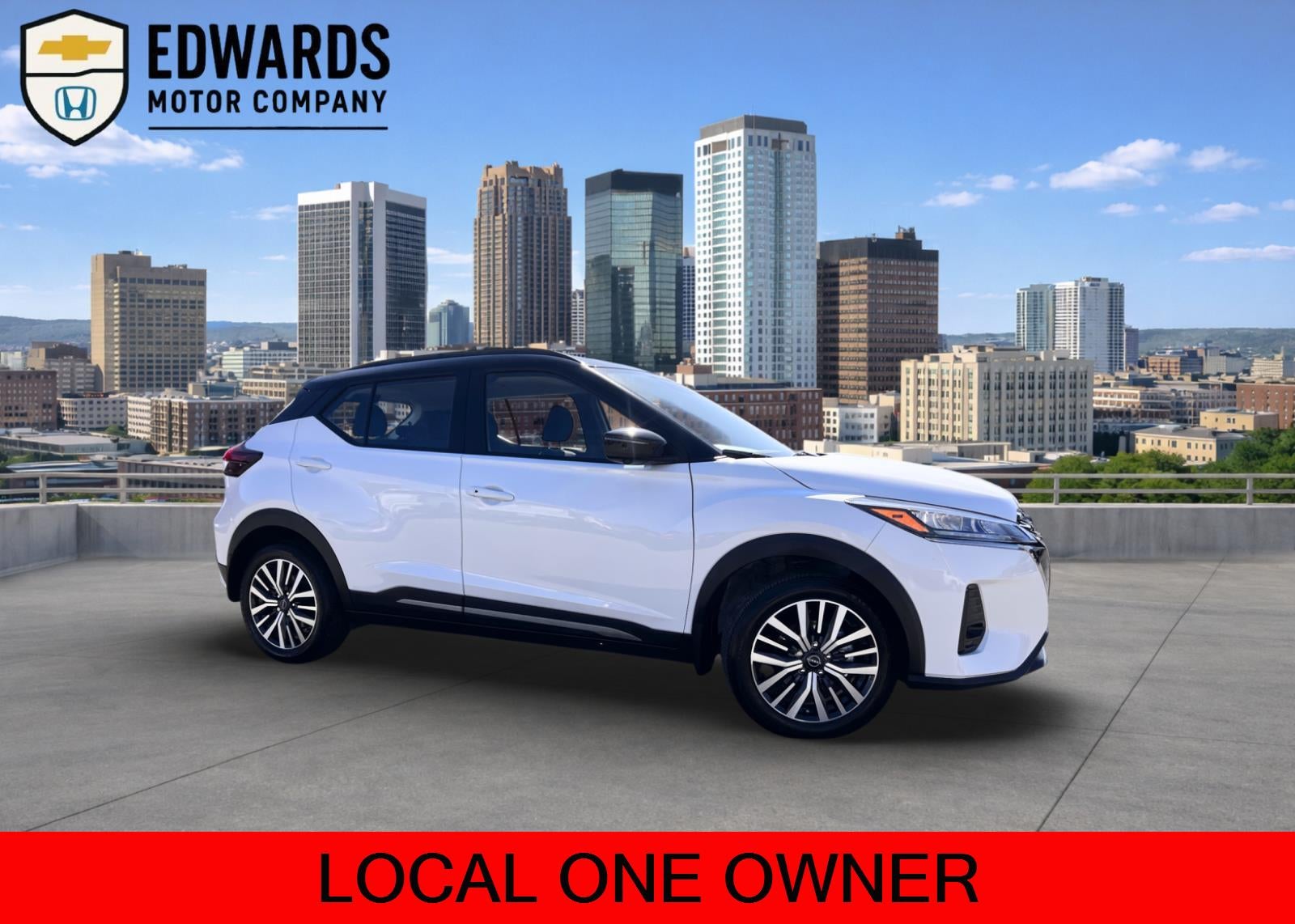 2023 Nissan Kicks SR