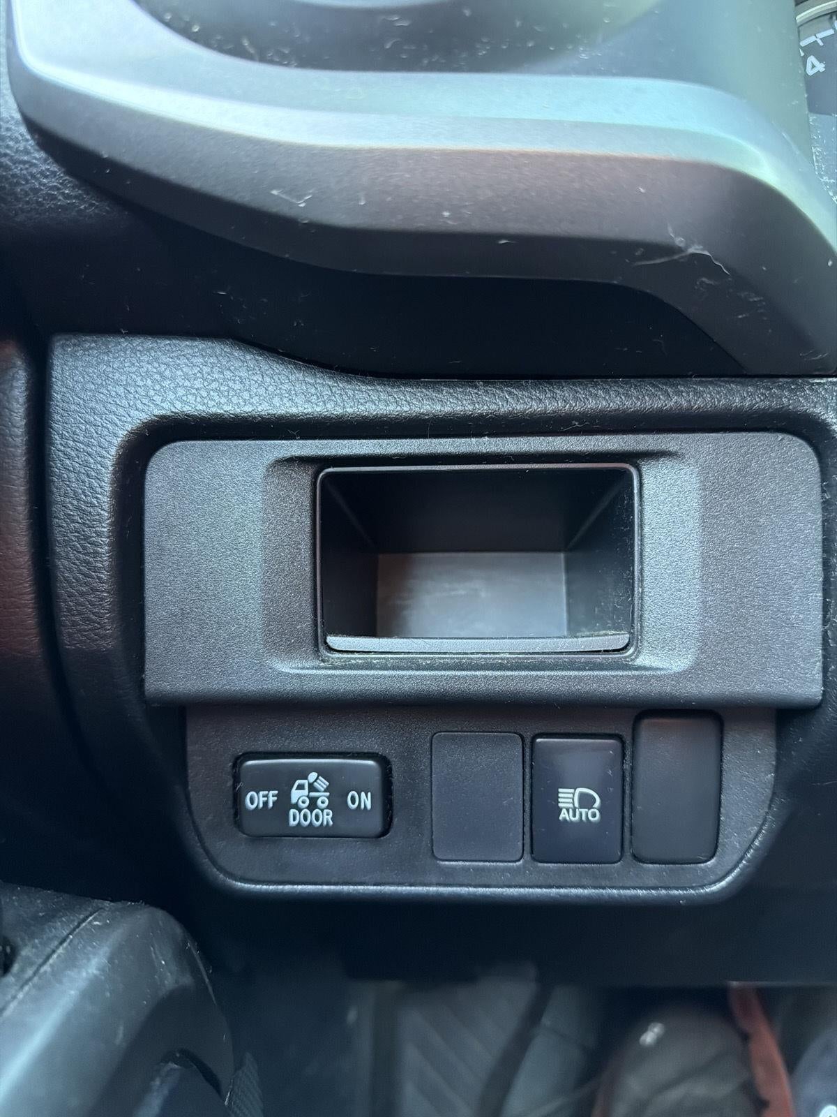 2019 Toyota Tacoma 2WD SR5