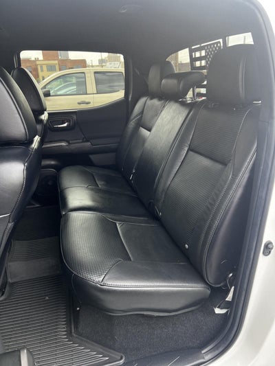 2022 Toyota Tacoma 4WD SR