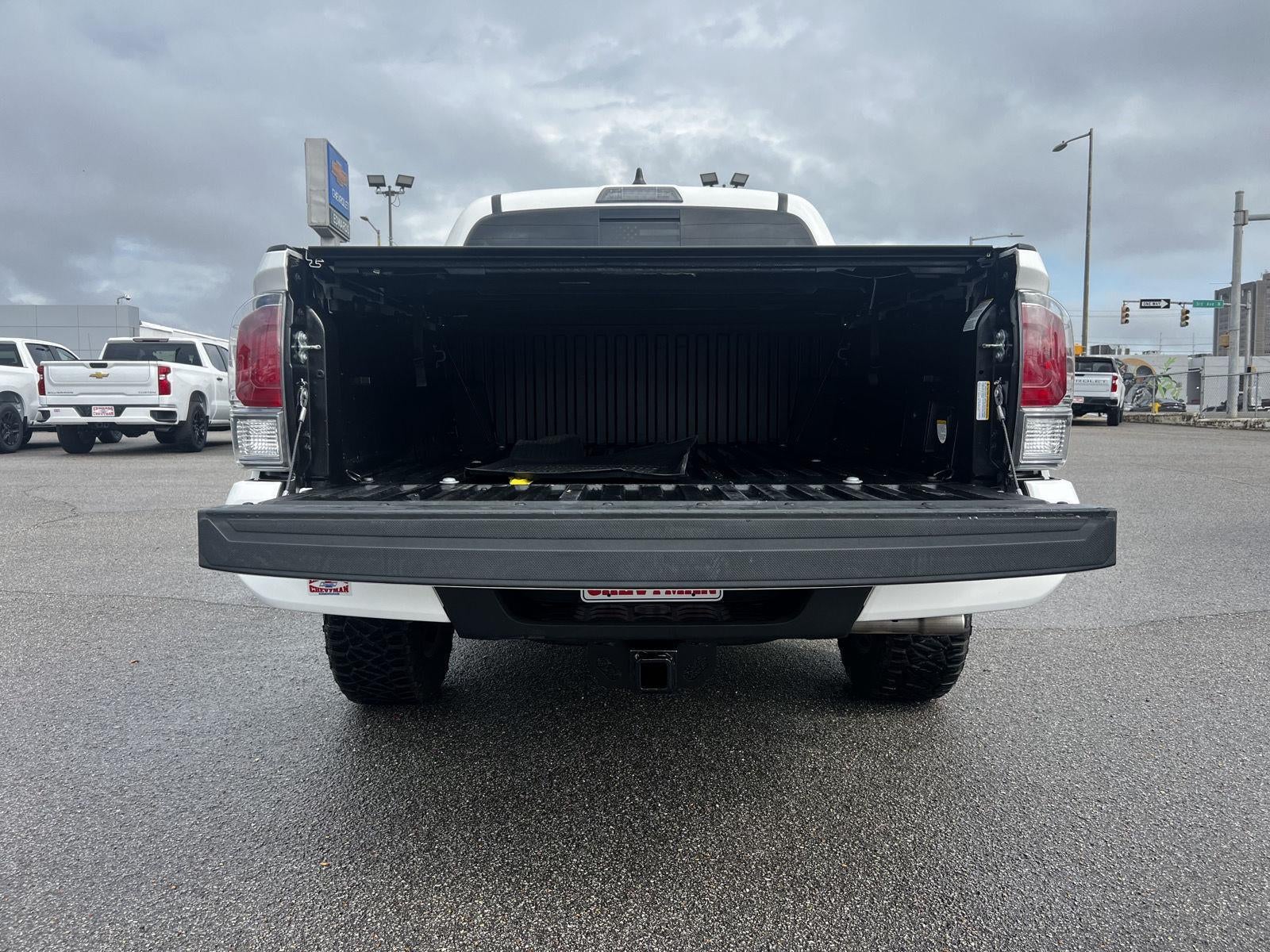 2022 Toyota Tacoma 4WD SR