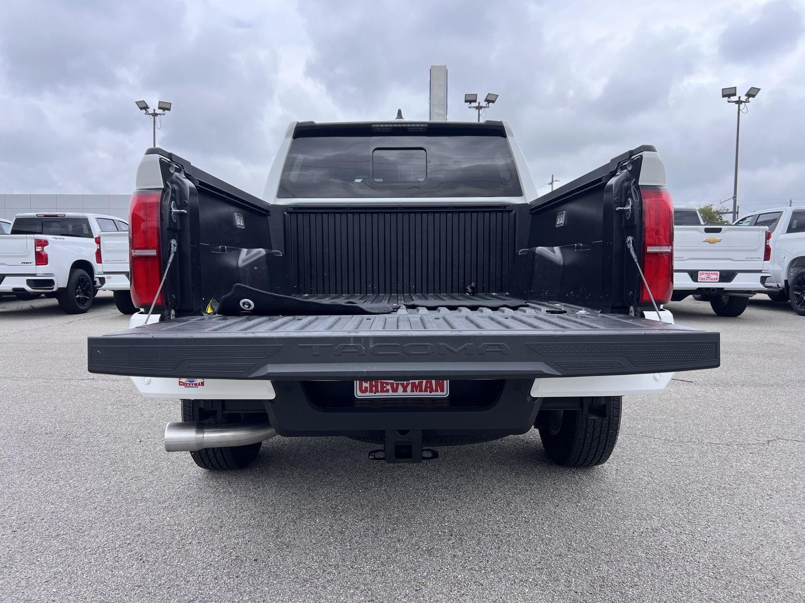 2024 Toyota Tacoma 2WD SR5