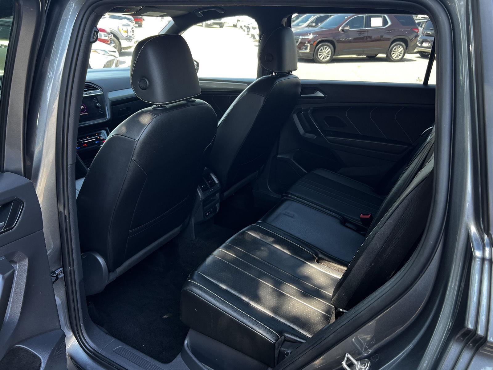 2022 Volkswagen Tiguan SE R-Line Black
