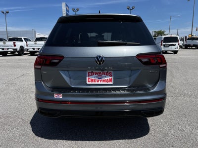 2022 Volkswagen Tiguan SE R-Line Black
