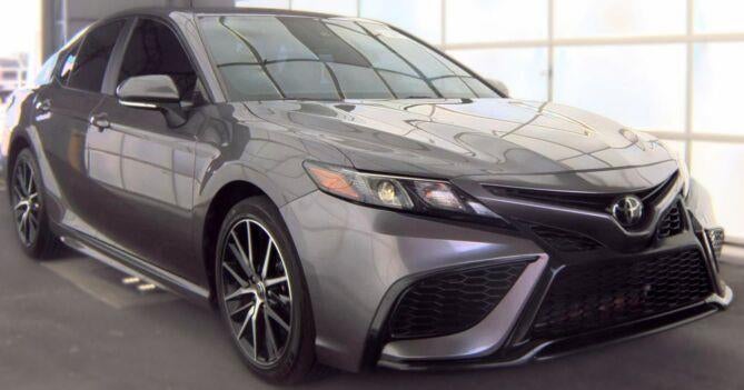 2023 Toyota Camry SE
