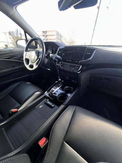 2021 Honda Pilot Touring 8-Passenger