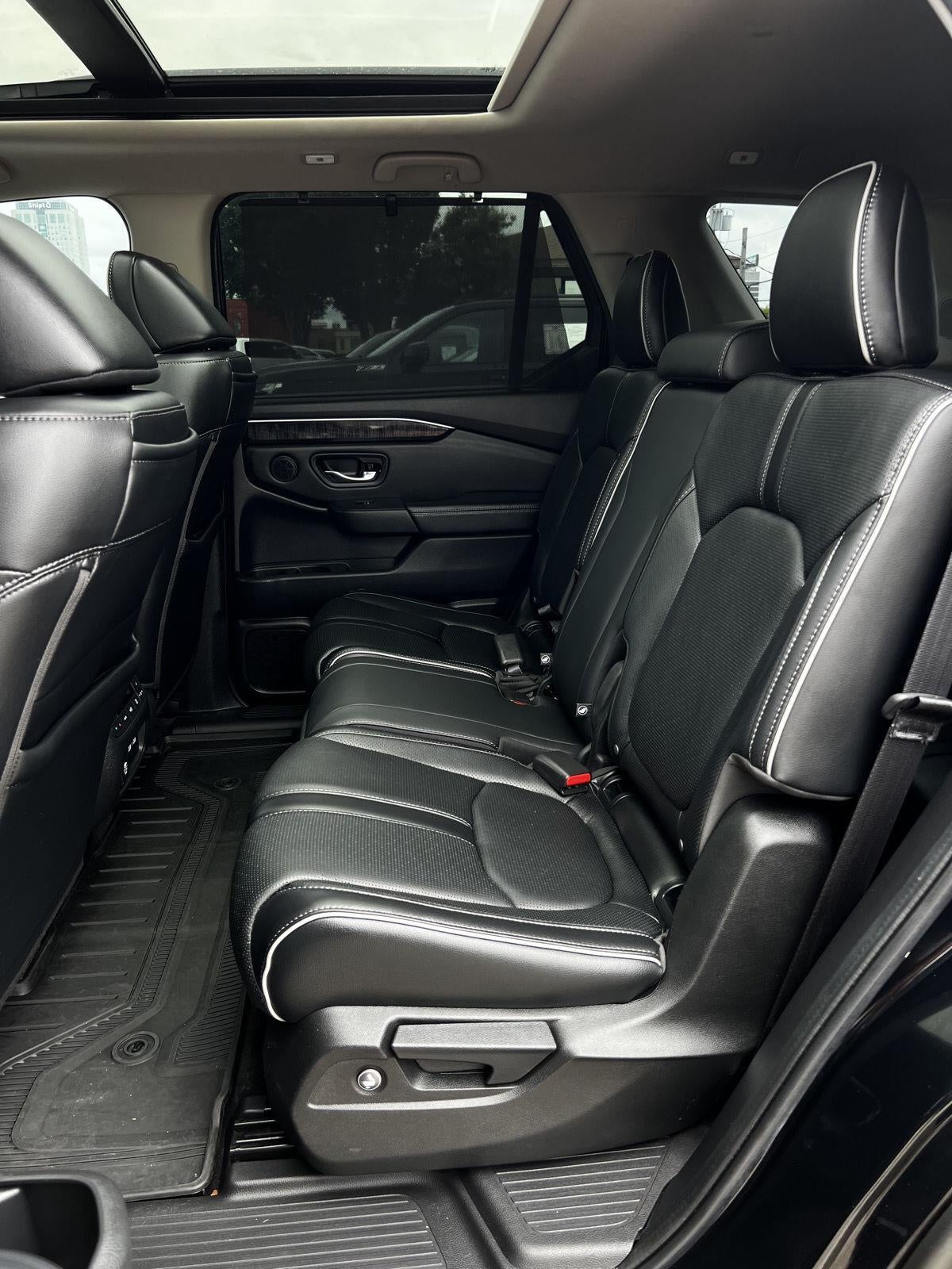 2023 Honda Pilot Elite