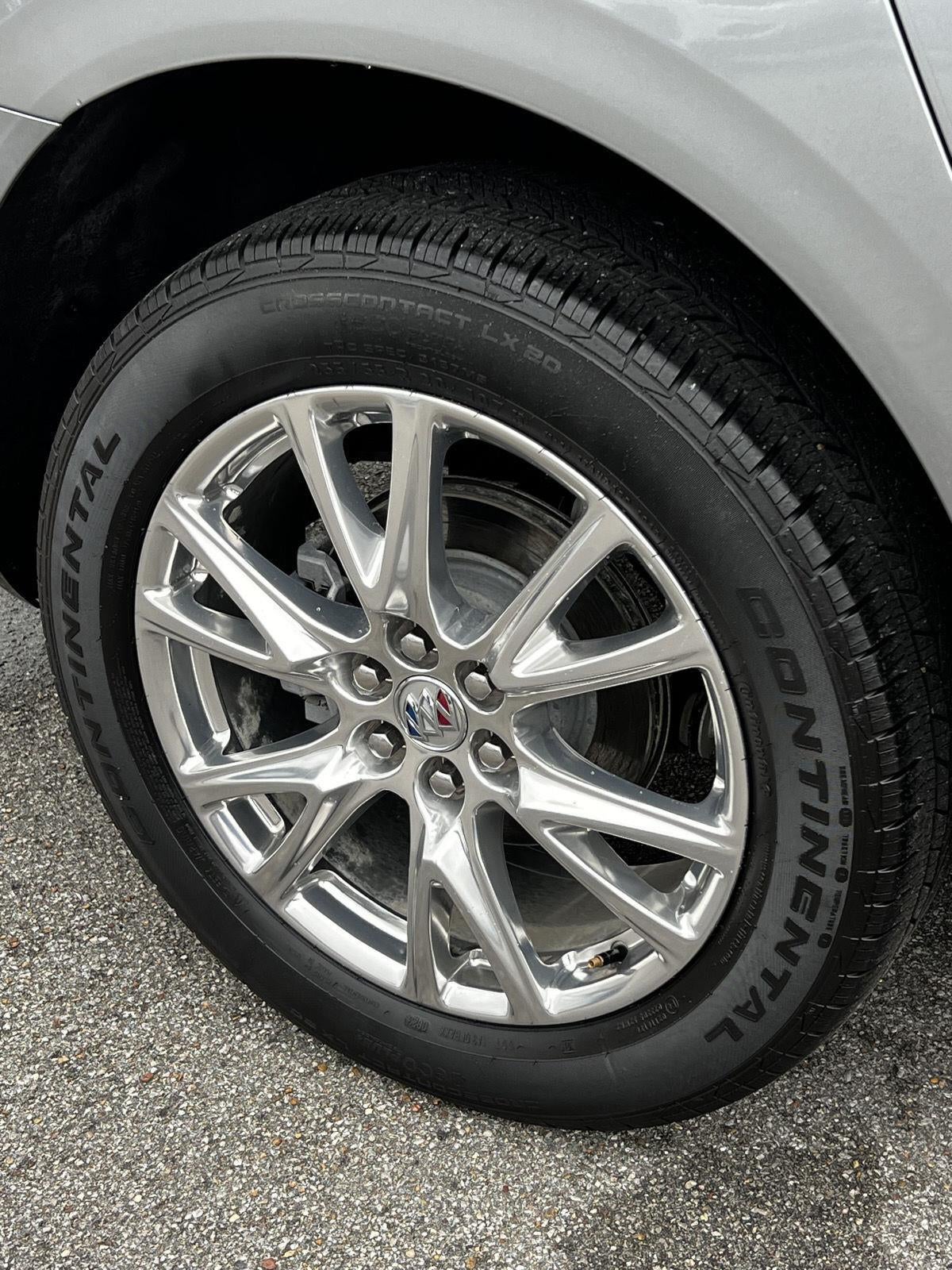 2023 Buick Enclave Premium