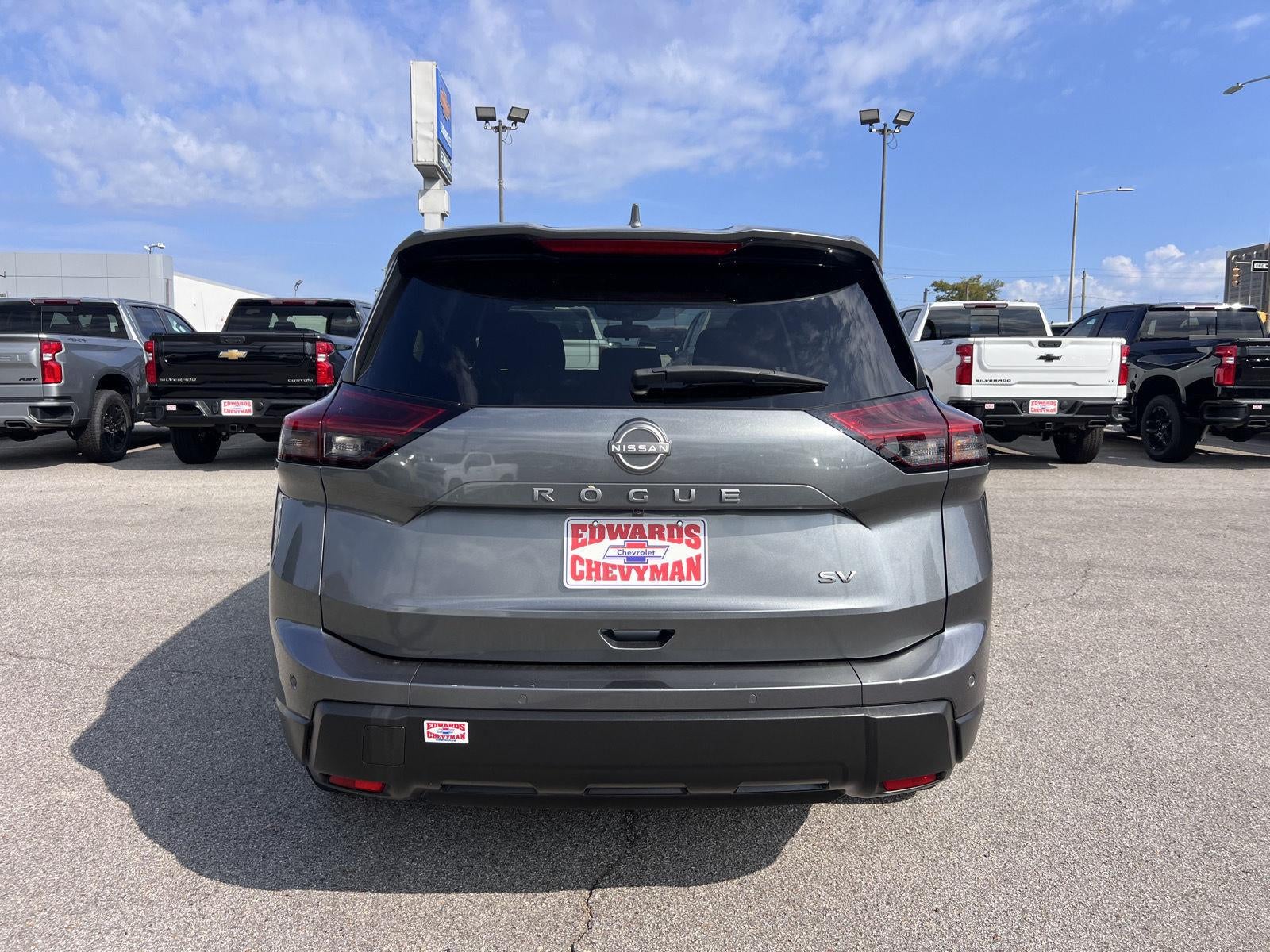 2024 Nissan Rogue SV