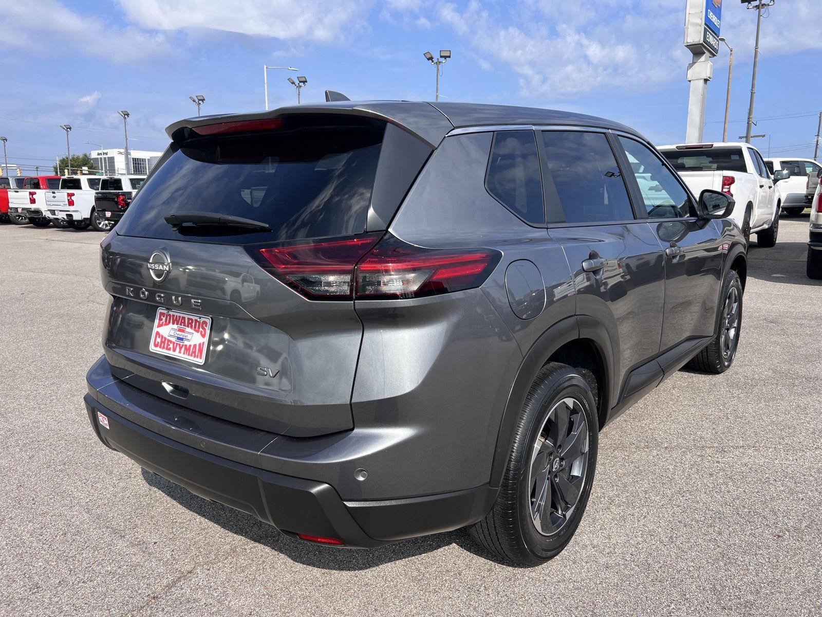 2024 Nissan Rogue SV