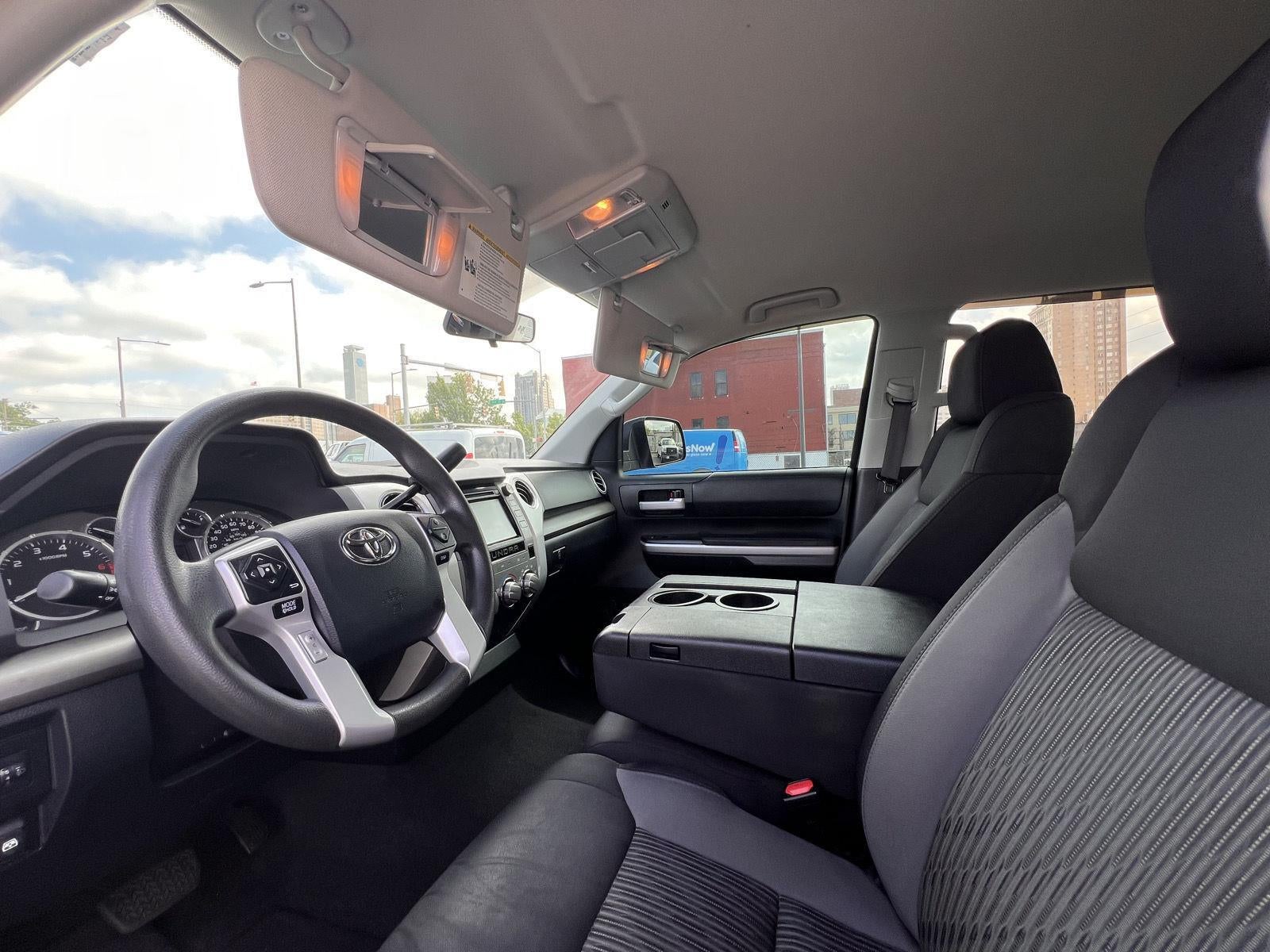 2017 Toyota Tundra 2WD SR5