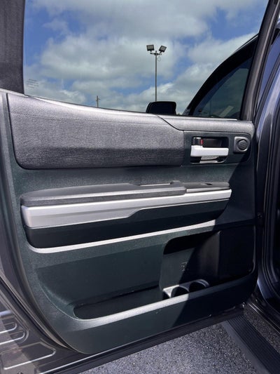 2017 Toyota Tundra 2WD SR5