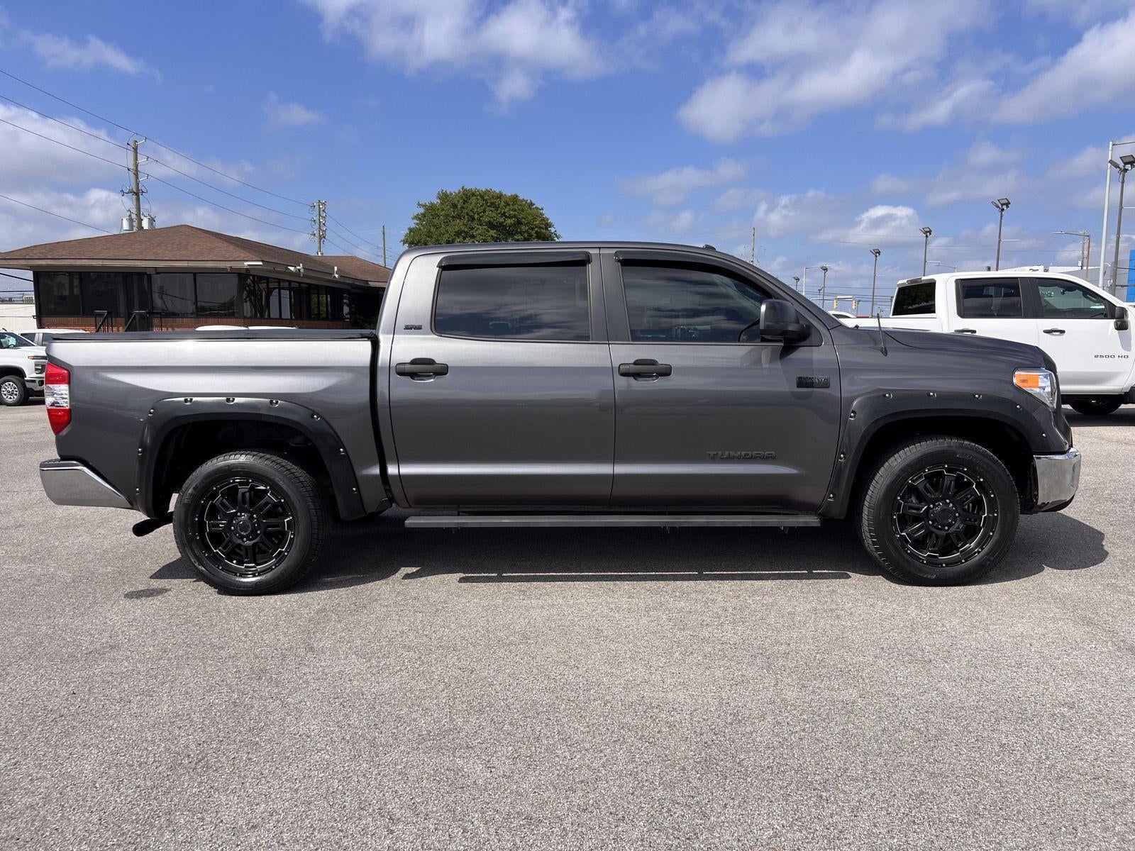 2017 Toyota Tundra 2WD SR5