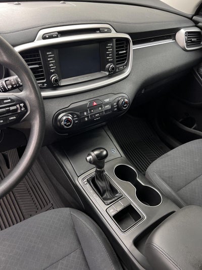 2018 Kia Sorento LX