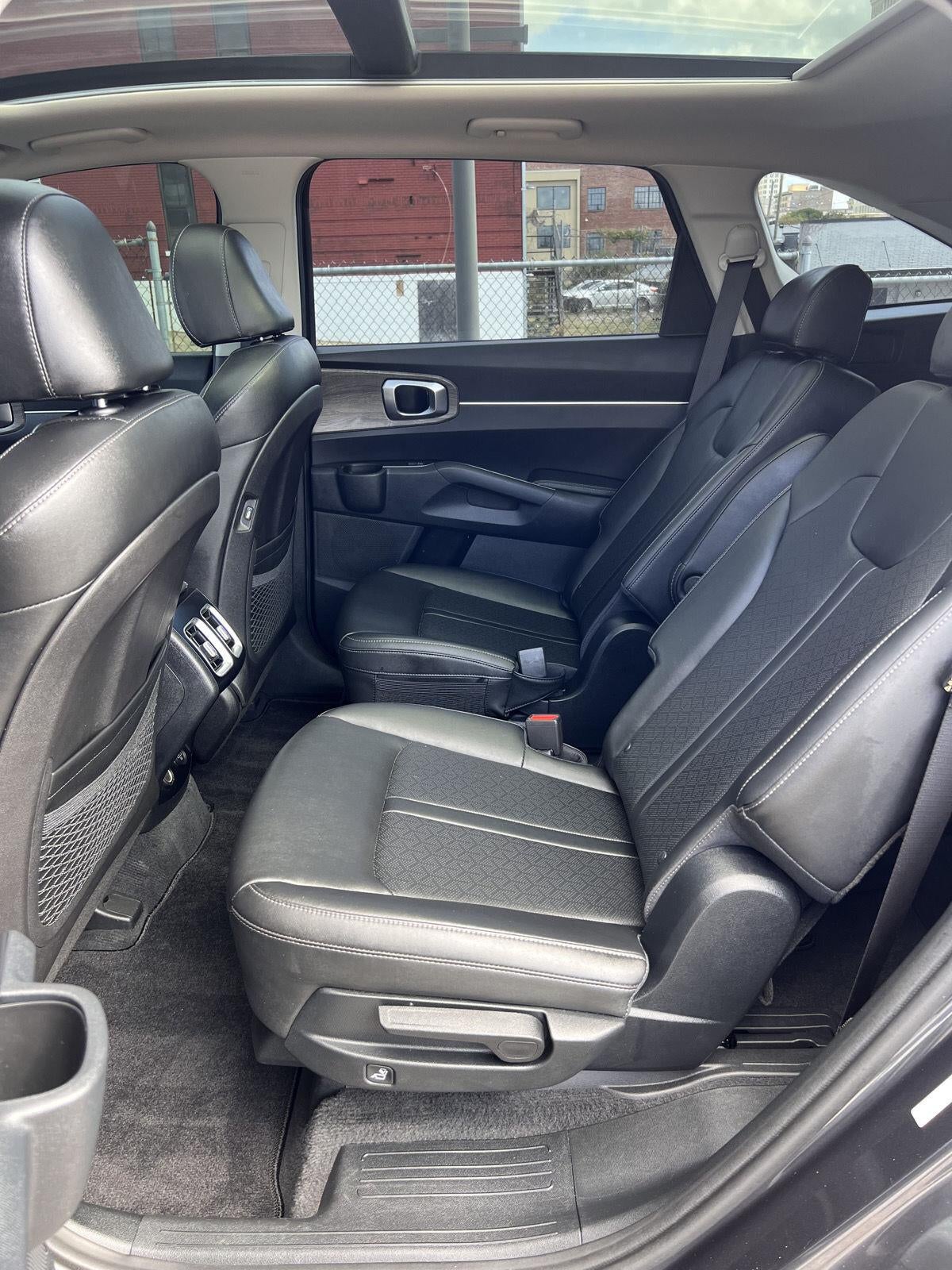 2022 Kia Sorento EX