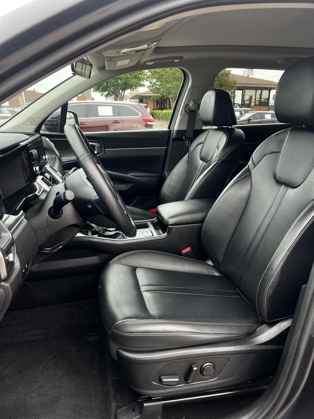 2023 Kia Sorento S