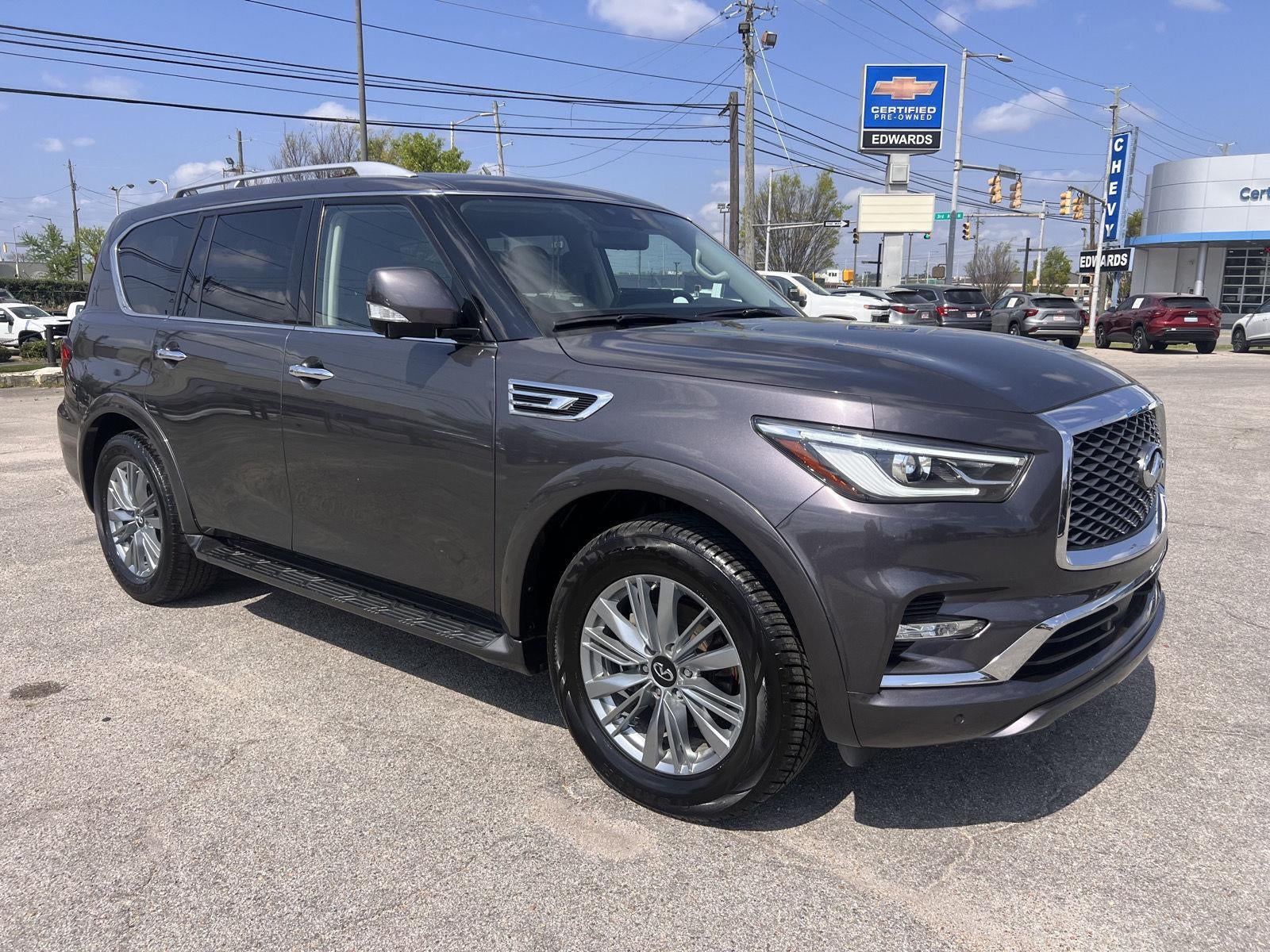 2024 INFINITI QX80 LUXE