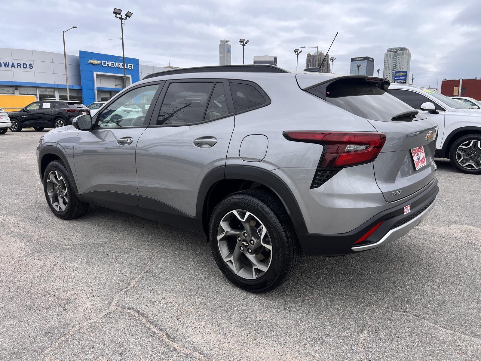 2024 Chevrolet Trax LT