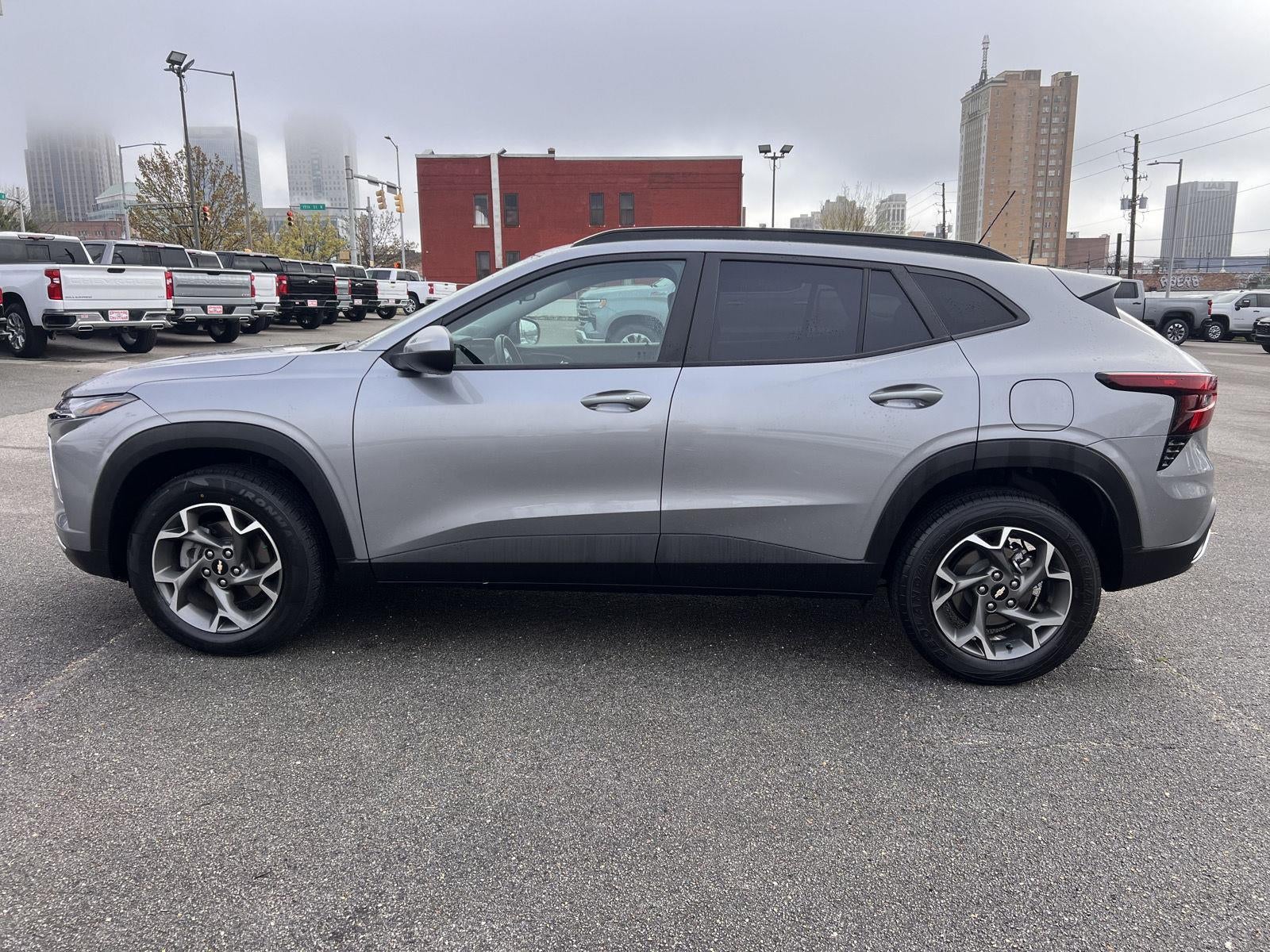 2024 Chevrolet Trax LT