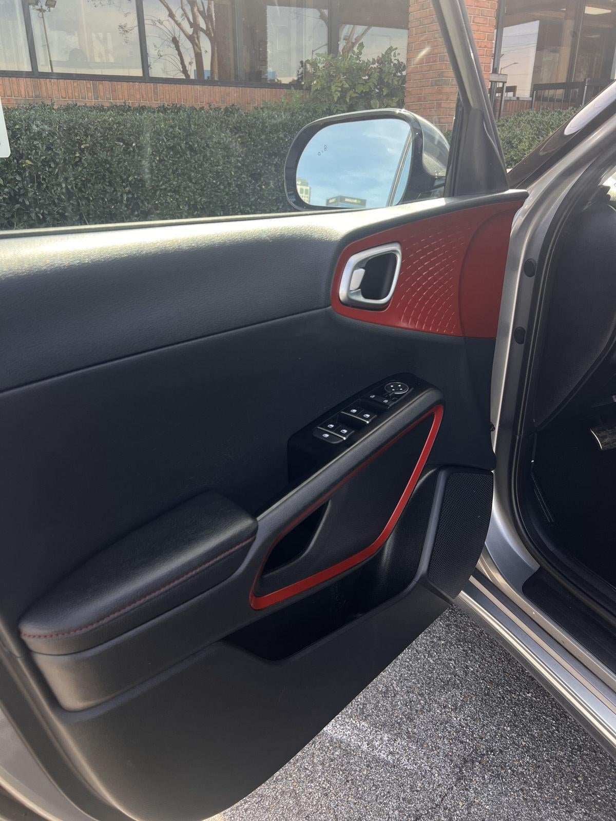 2025 Kia Soul GT-Line