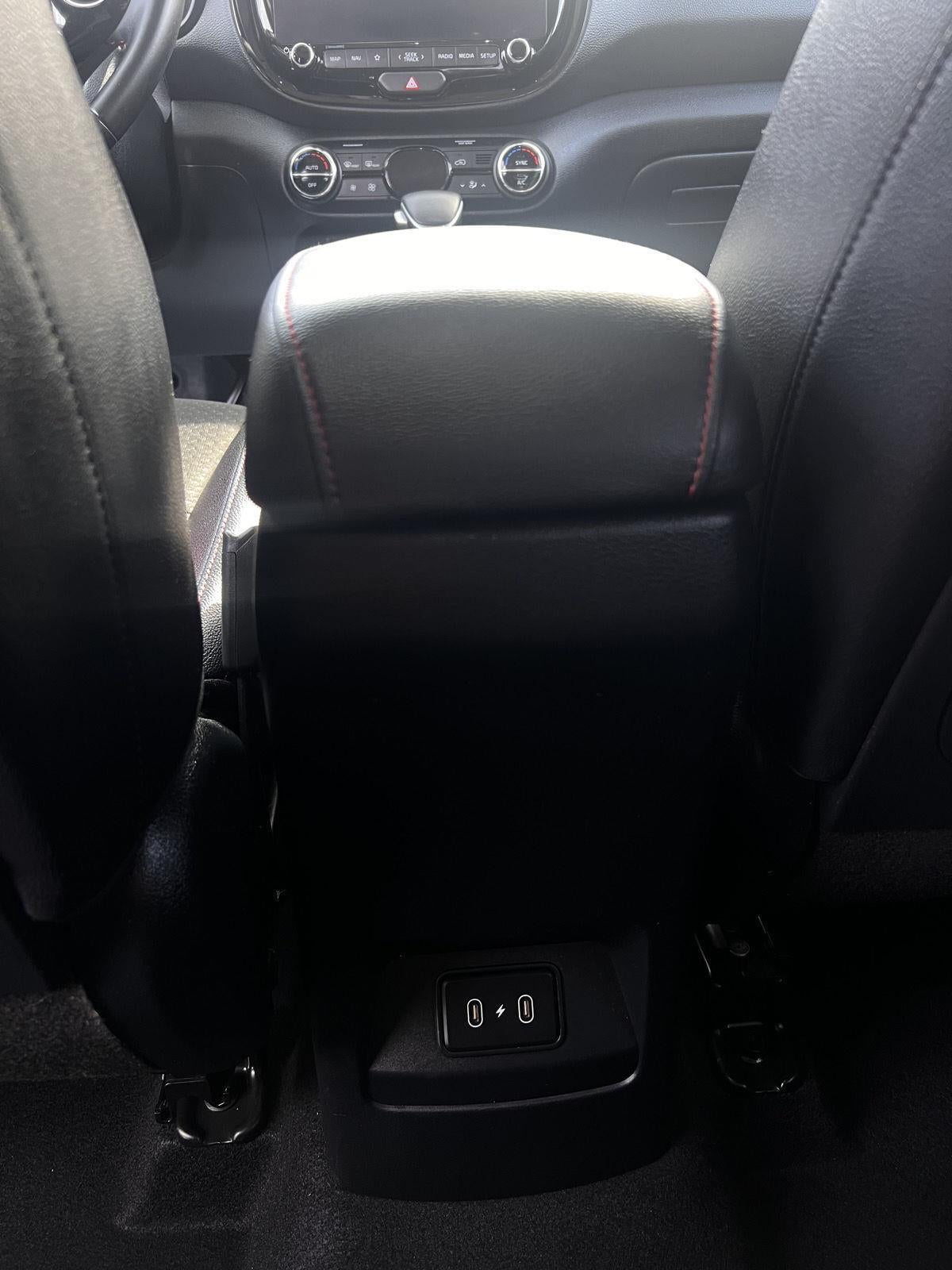 2025 Kia Soul GT-Line