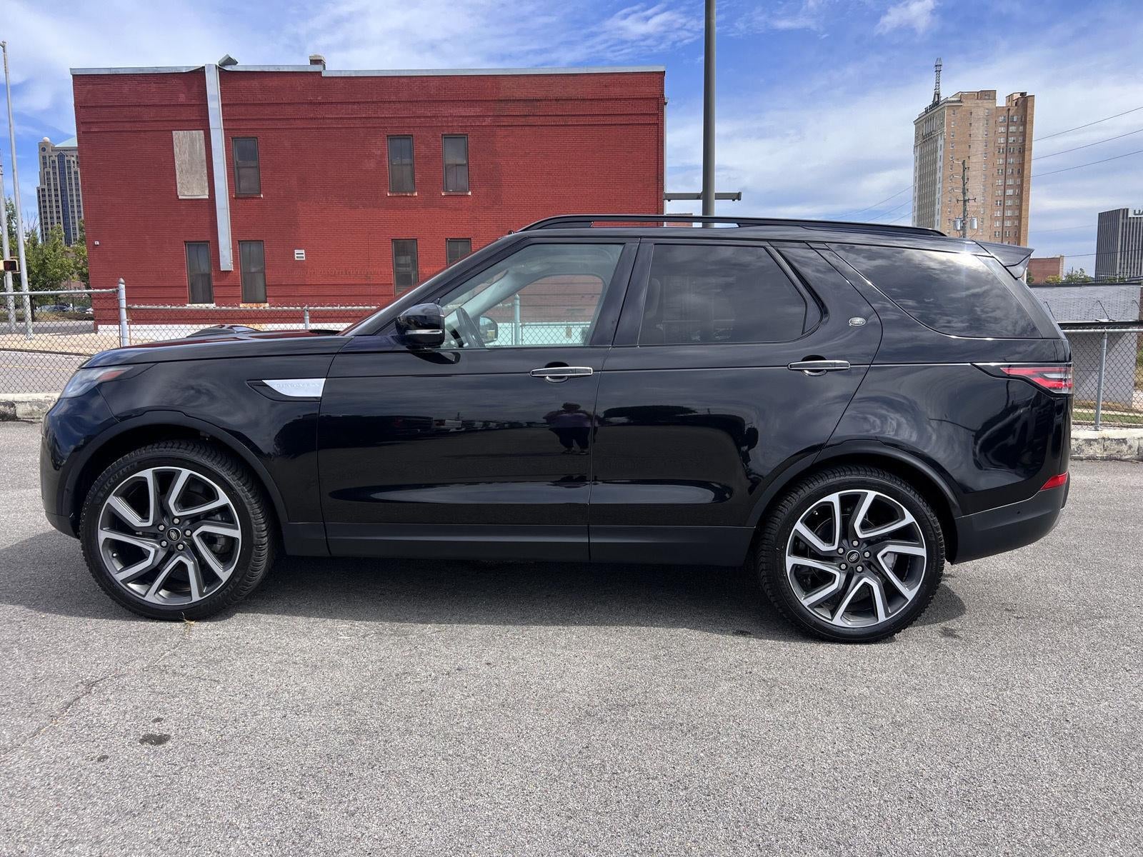 2018 Land Rover Discovery HSE Luxury