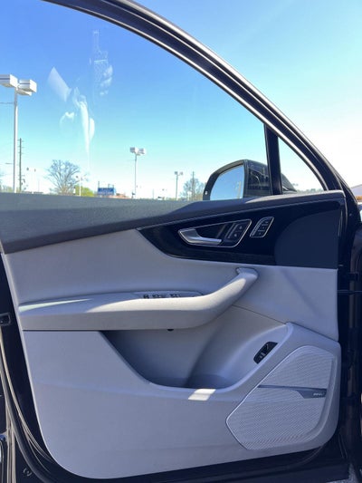 2019 Audi Q7 Premium Plus
