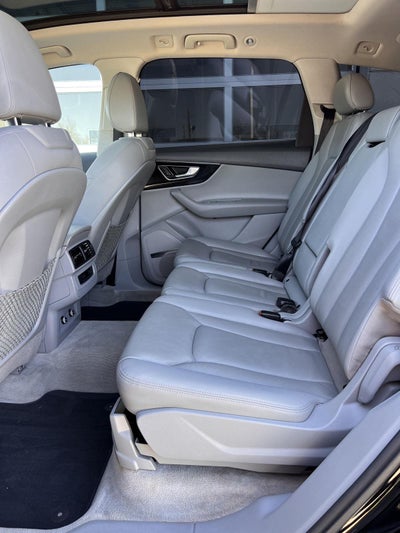 2019 Audi Q7 Premium Plus