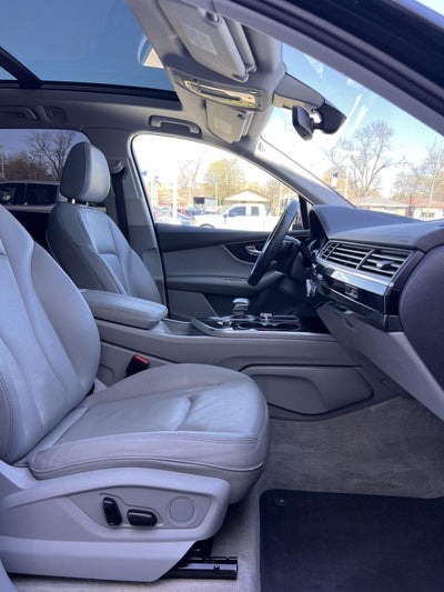 2019 Audi Q7 Premium Plus