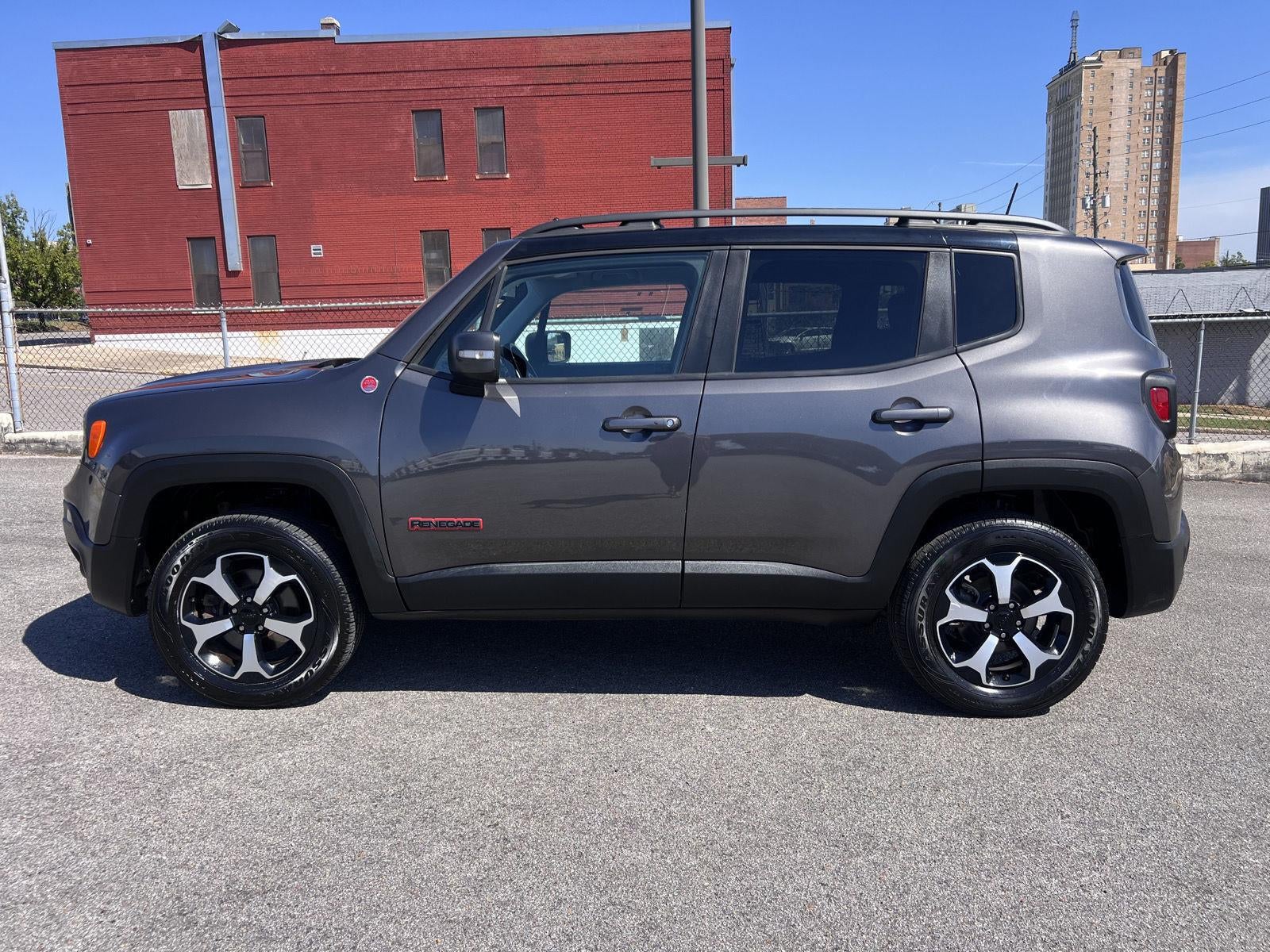 2021 Jeep Renegade Trailhawk