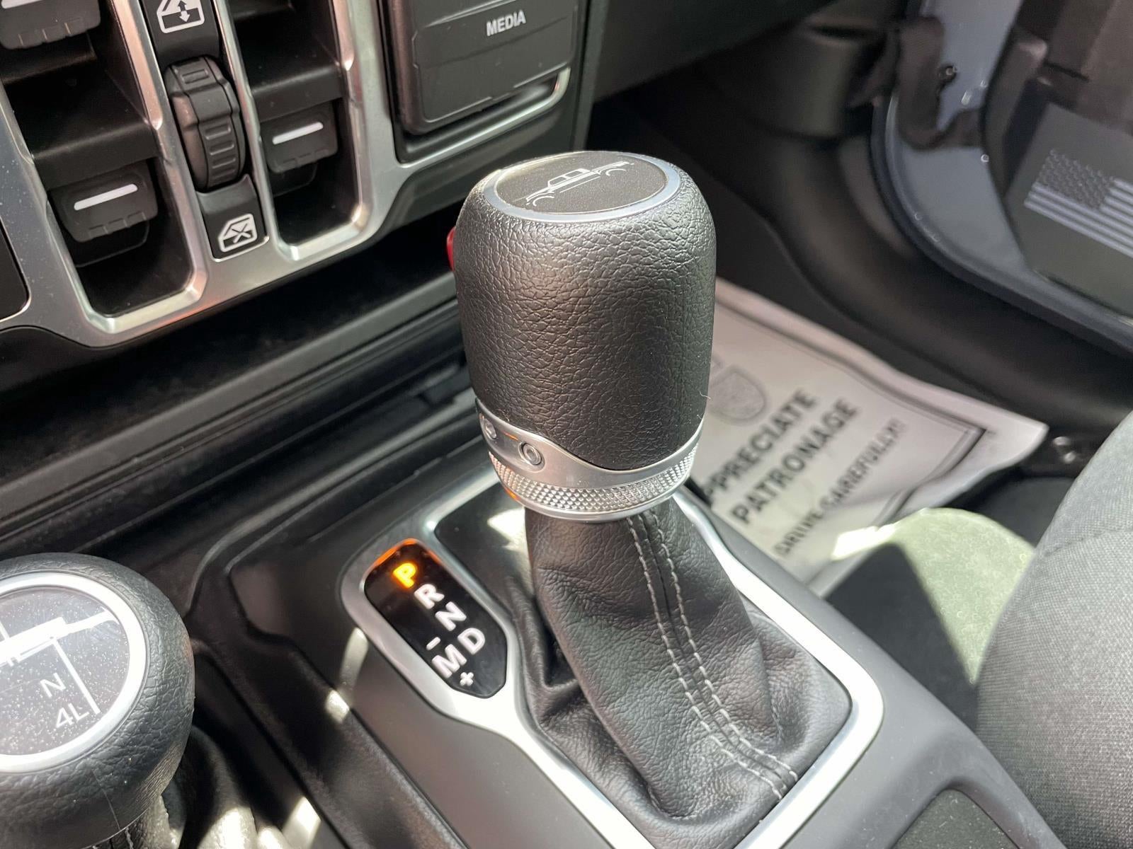 2024 Jeep Gladiator Nighthawk